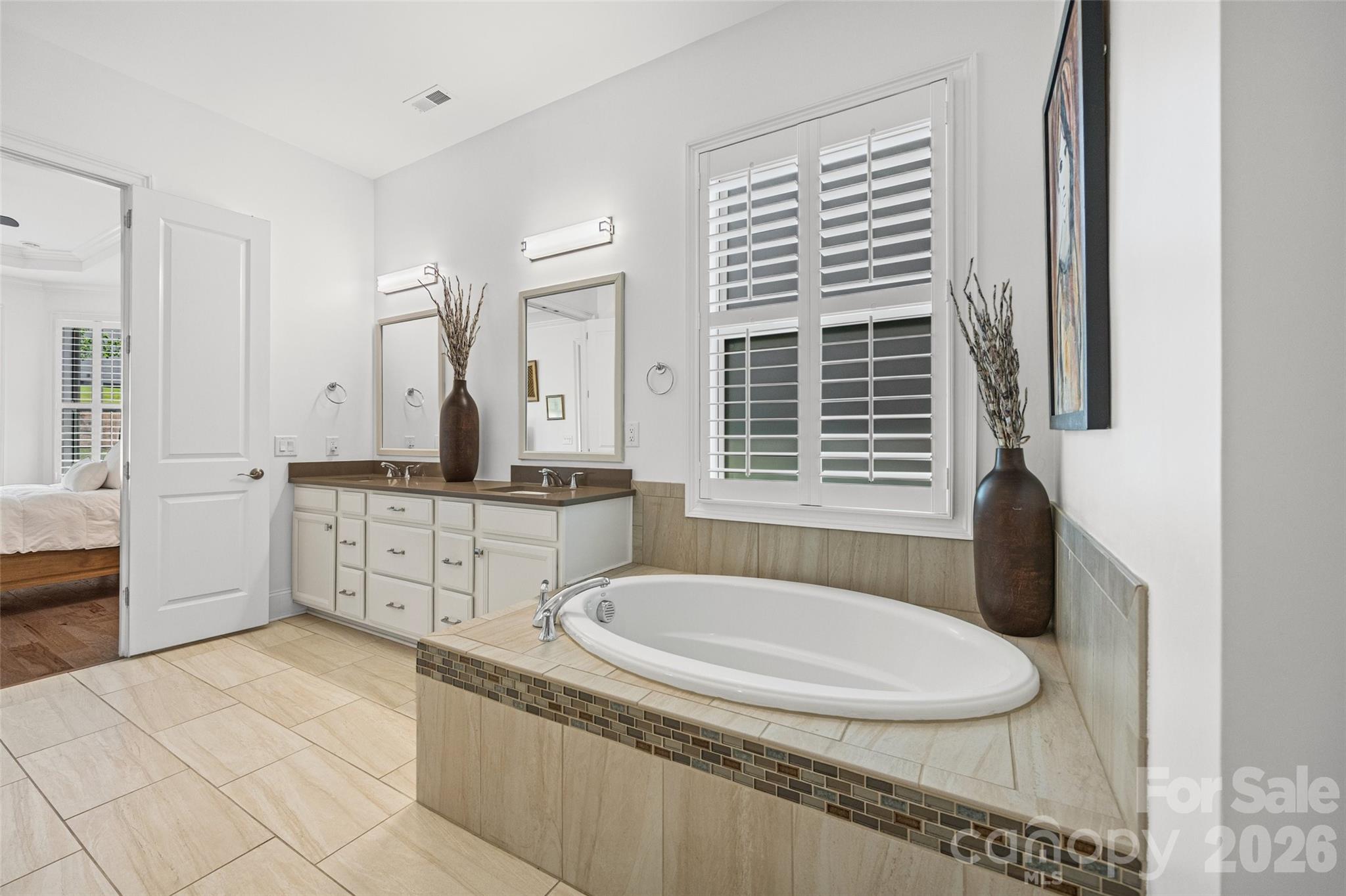 Regency at Palisades - Residential
