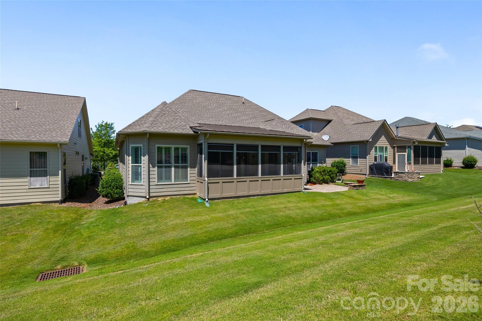 Regency at Palisades - Residential