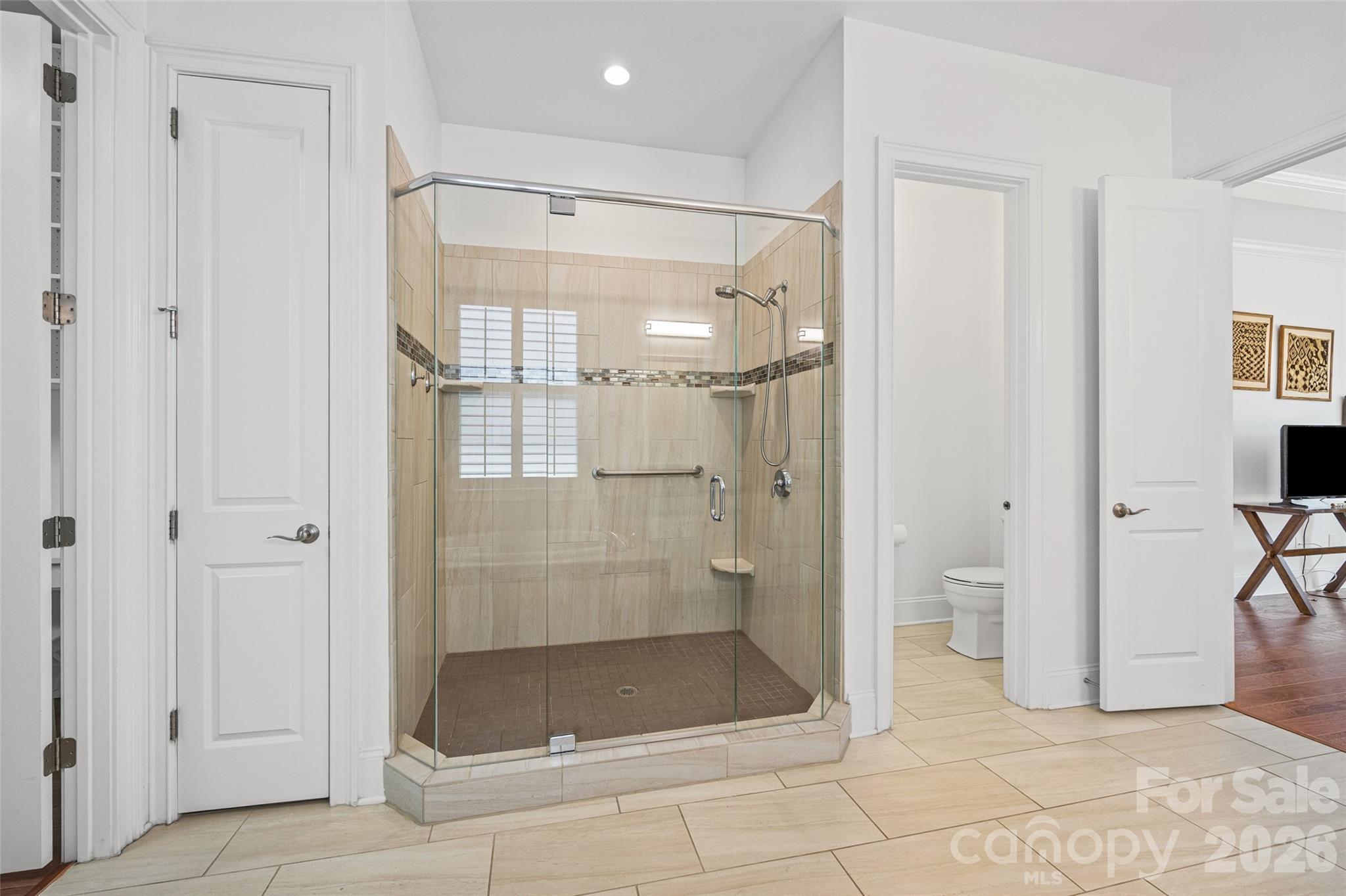 Regency at Palisades - Residential