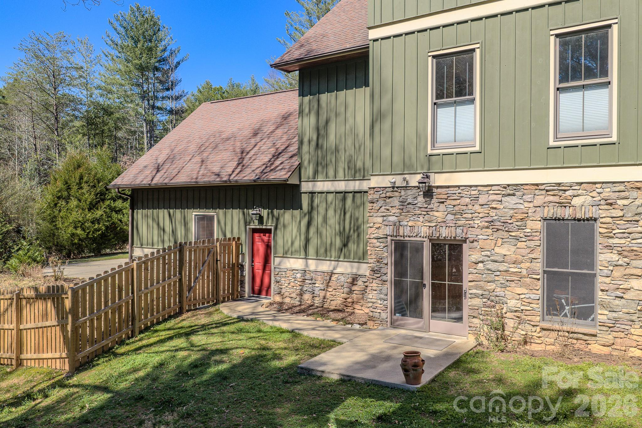 Cottage Park - Residential