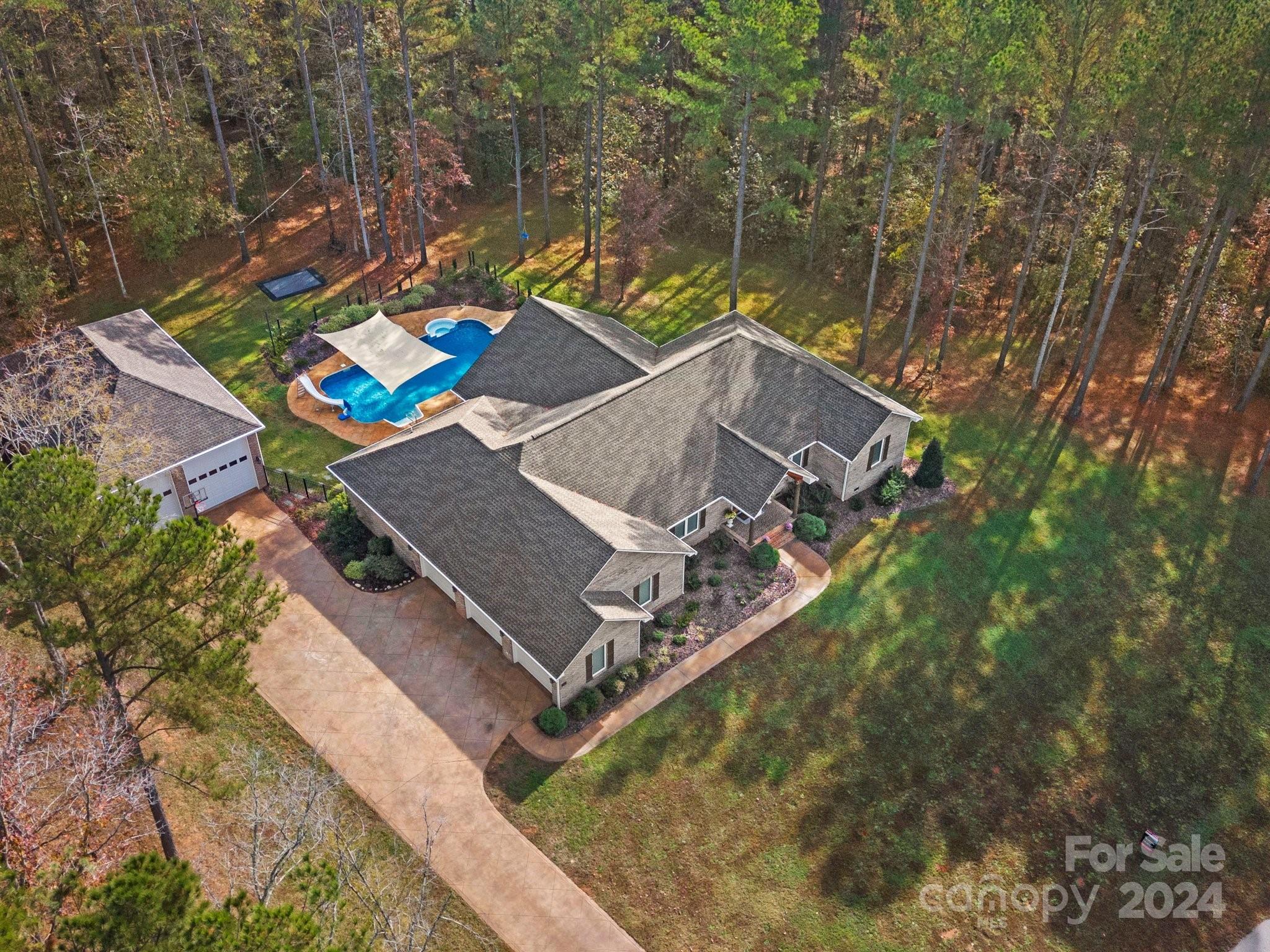 Henrys Glen - Residential