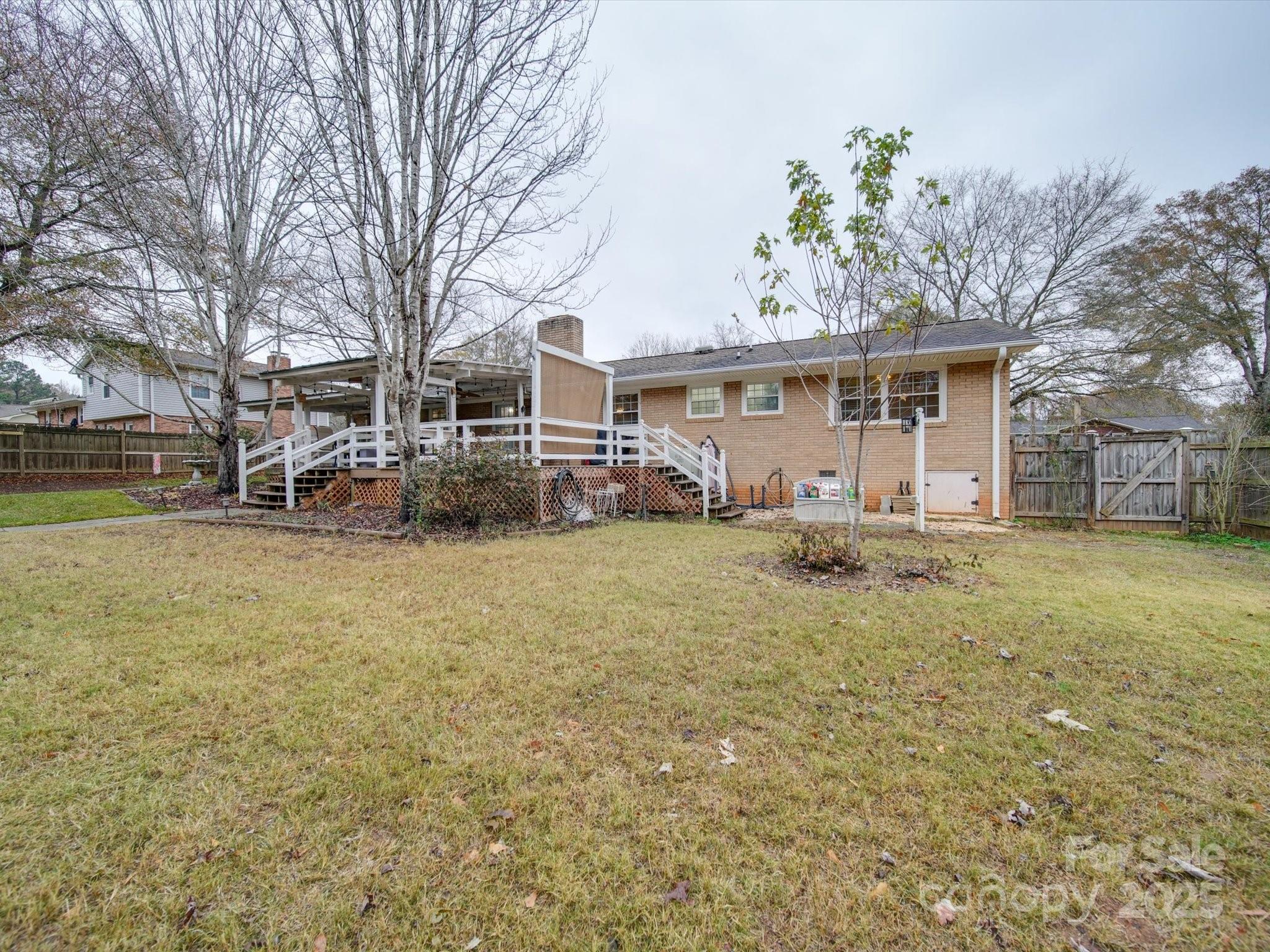 Foxwood - Residential