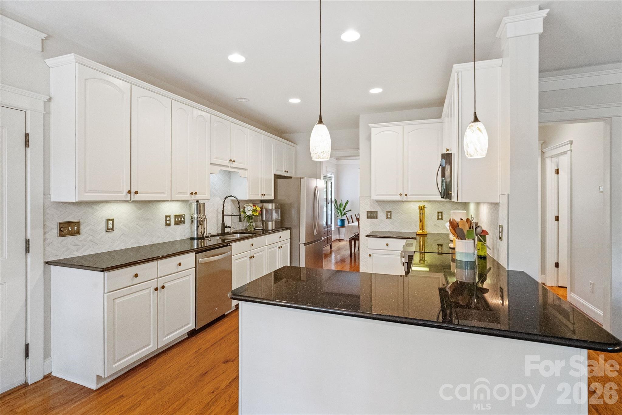 Lakeshore - Residential