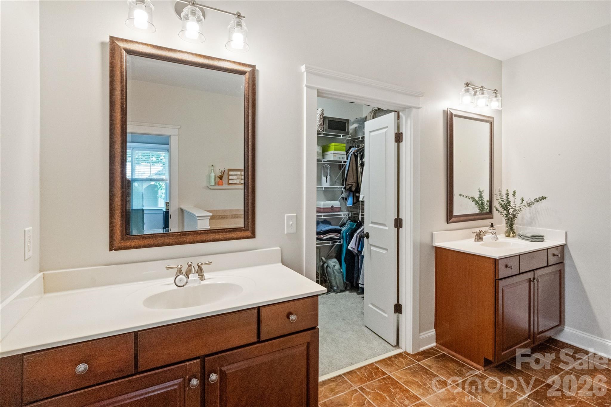 Lakeshore - Residential