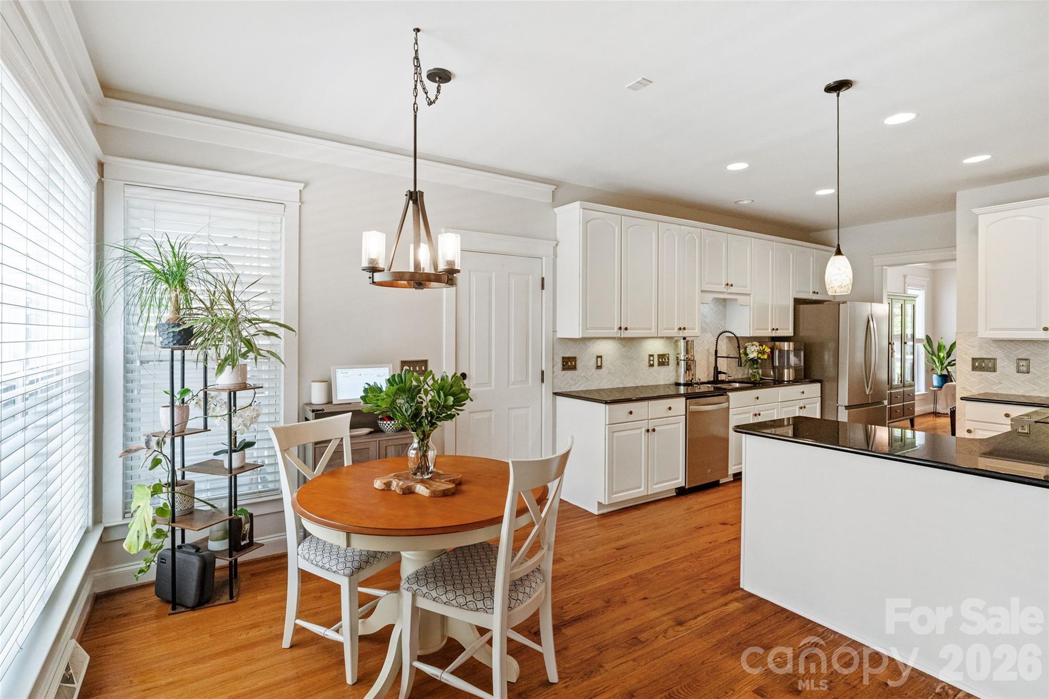 Lakeshore - Residential