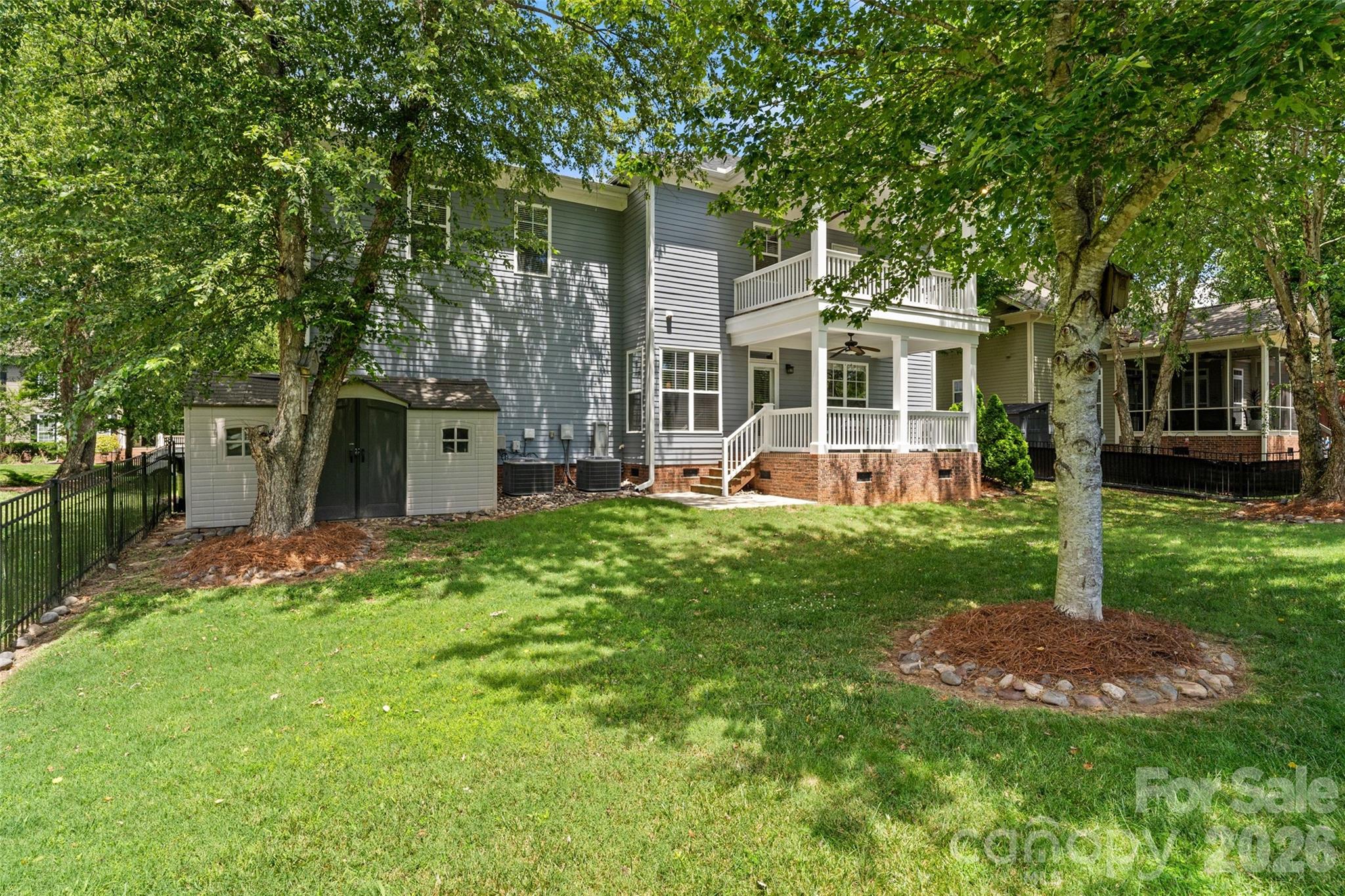 Lakeshore - Residential