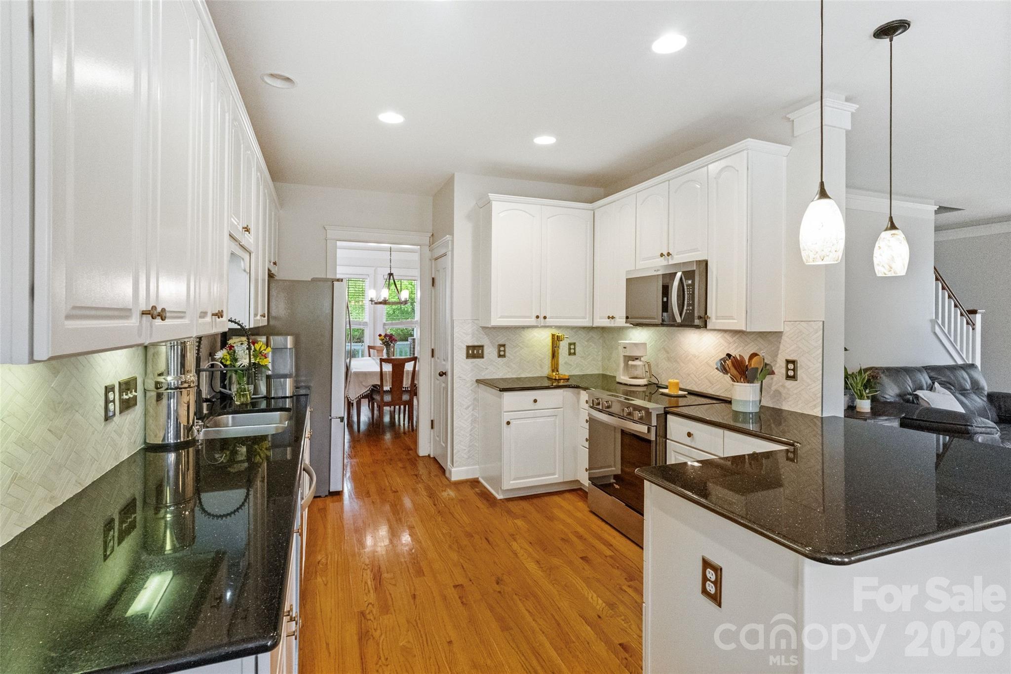 Lakeshore - Residential