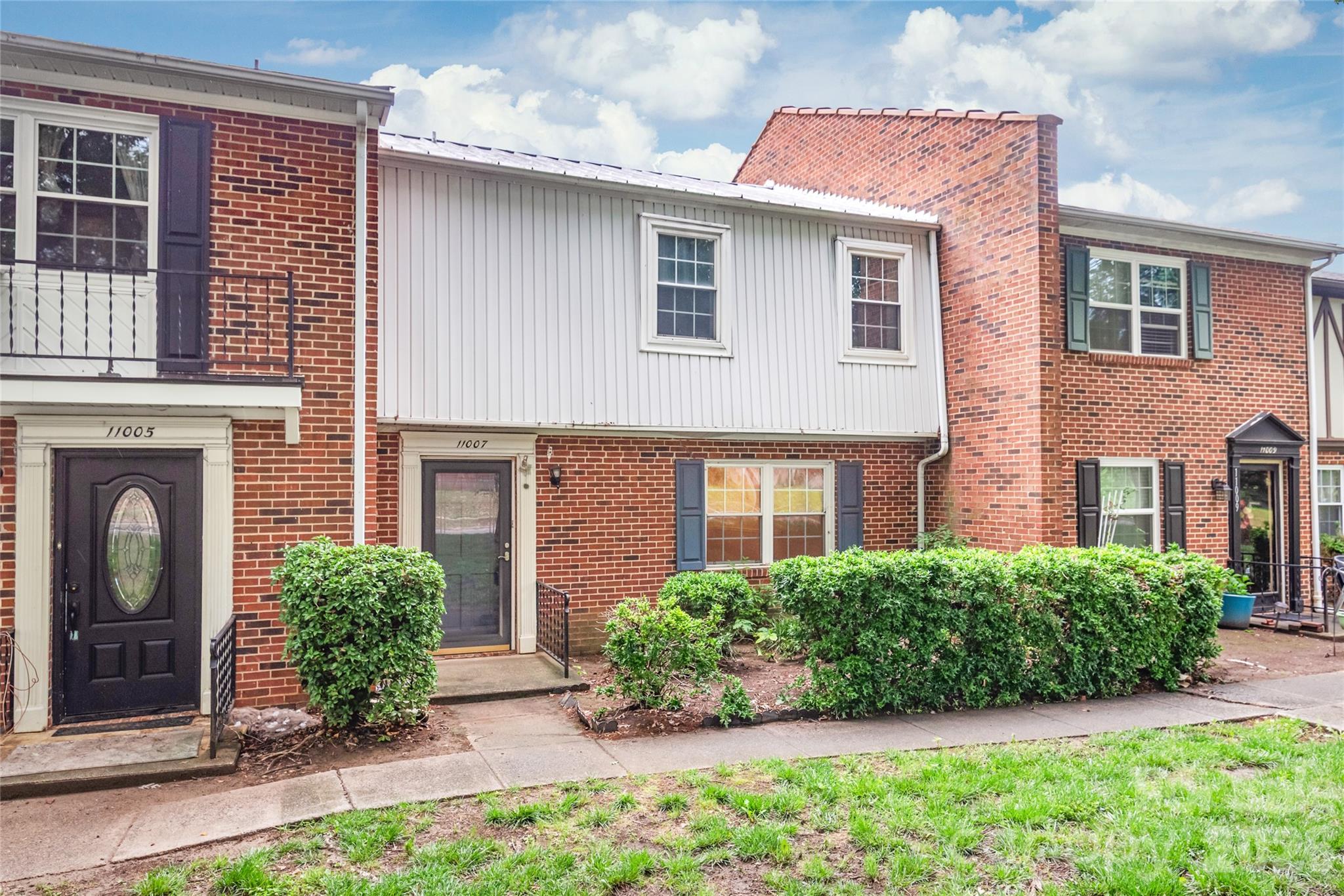 Lexington Commons - Residential