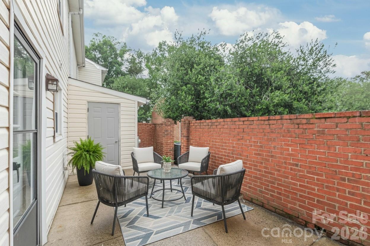 Lexington Commons - Residential