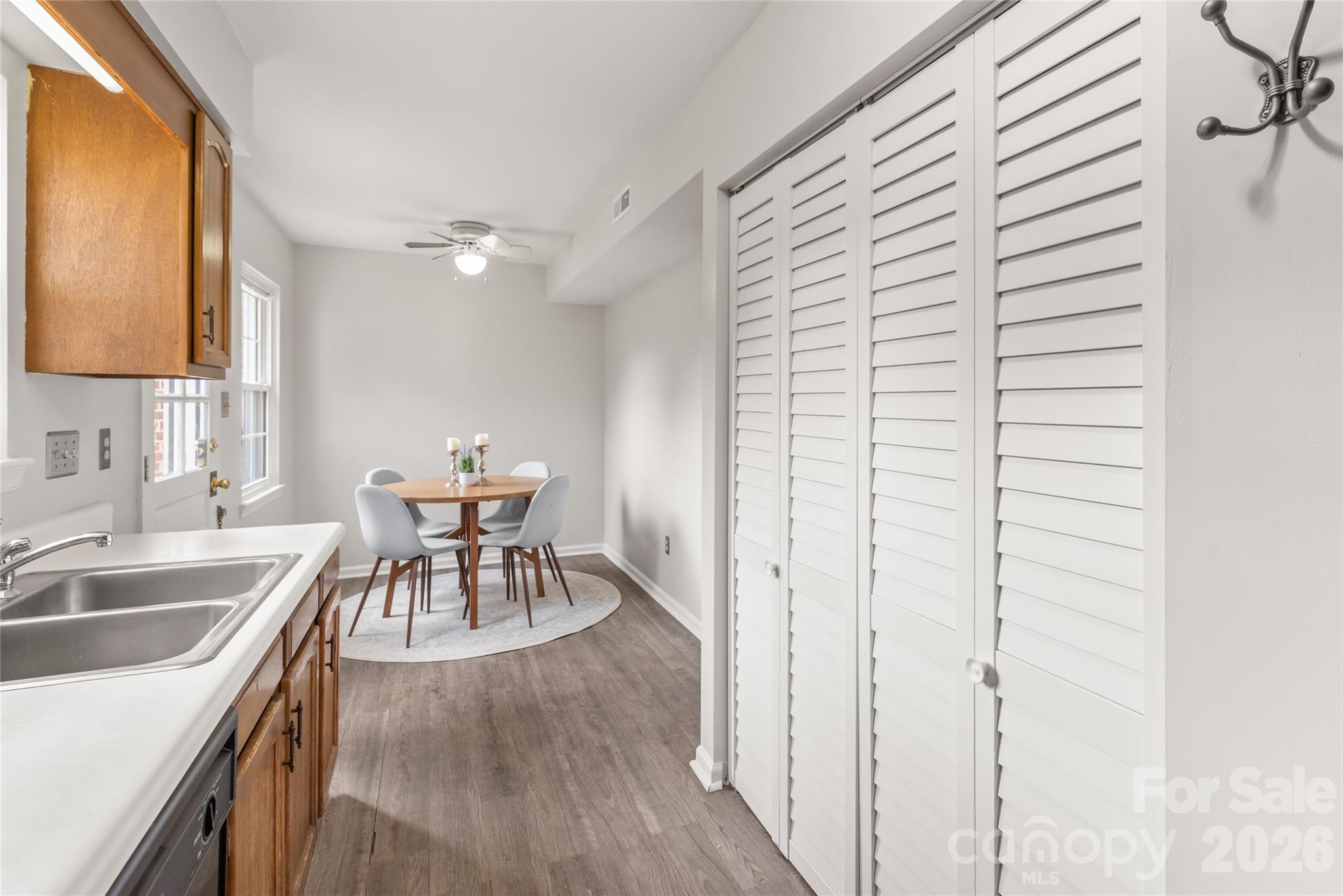 Lexington Commons - Residential