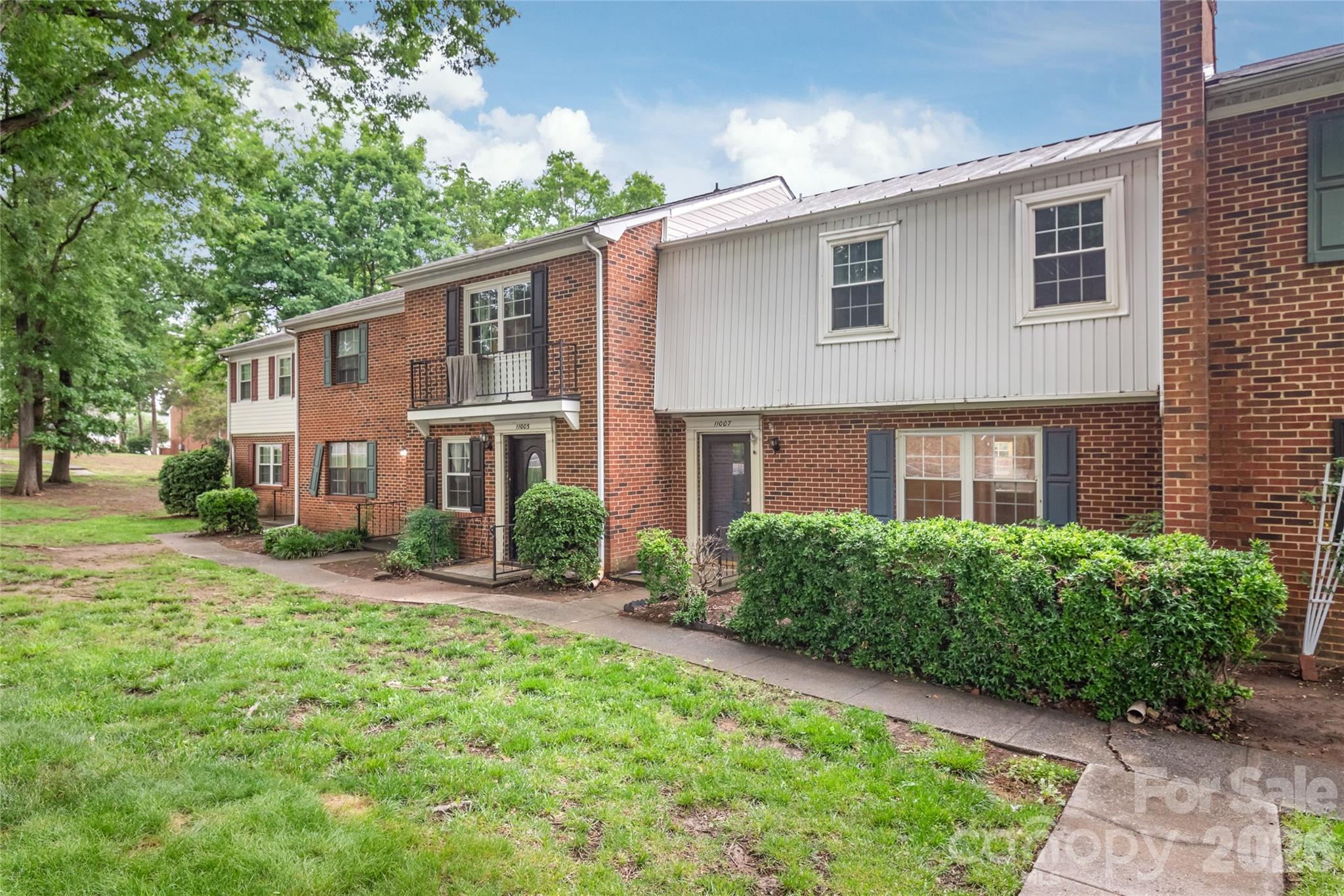 Lexington Commons - Residential