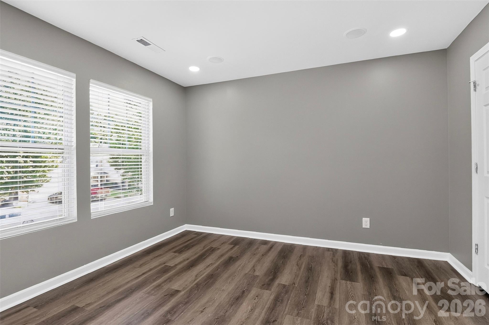 Waterlyn - Residential