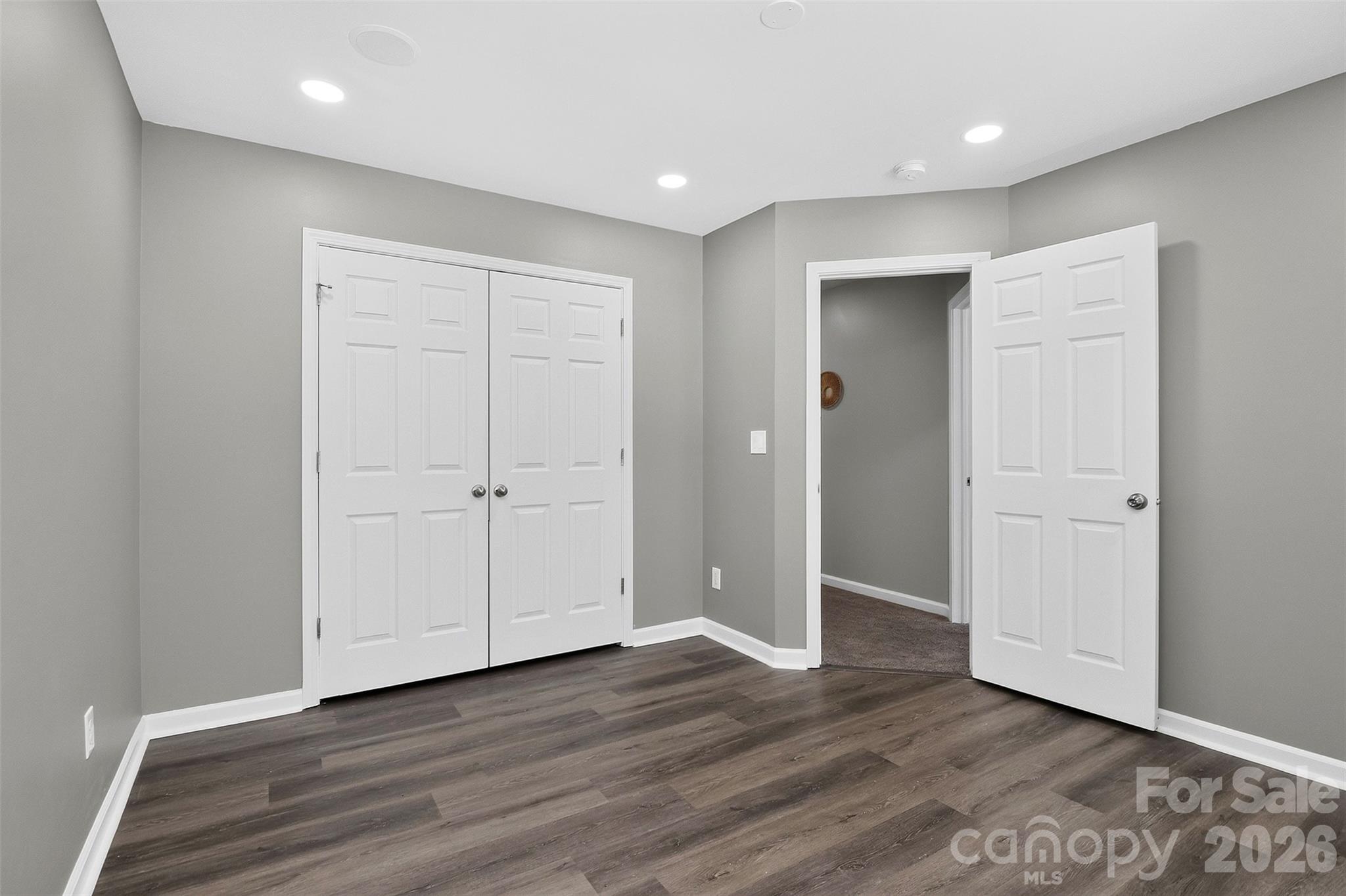Waterlyn - Residential