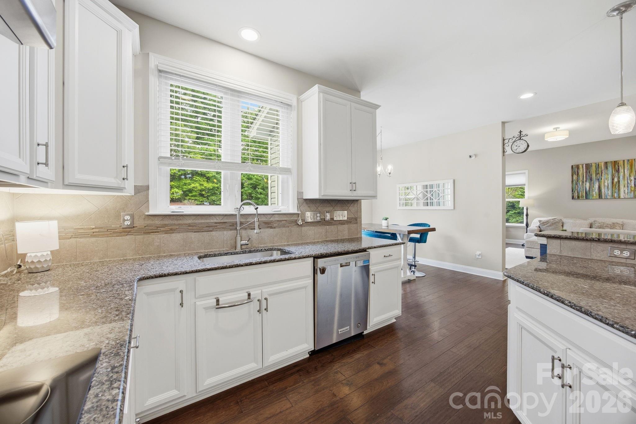 Bridge Pointe - Residential
