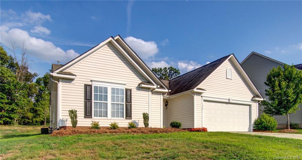 Autumn Cove at Lake Wylie - Residential