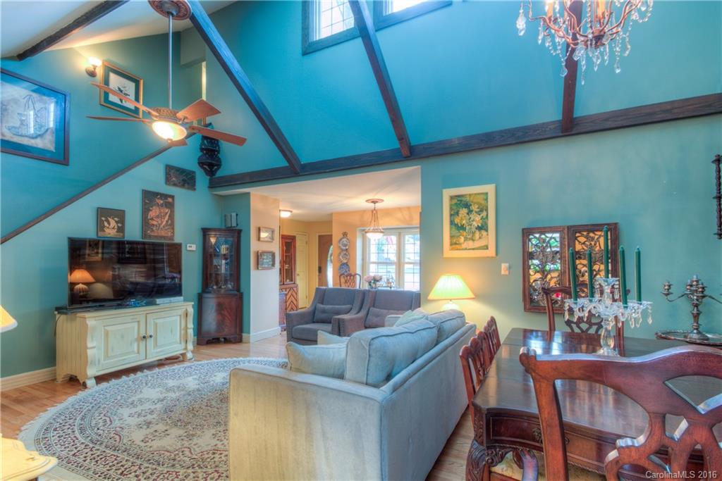 Tega Cay - Residential