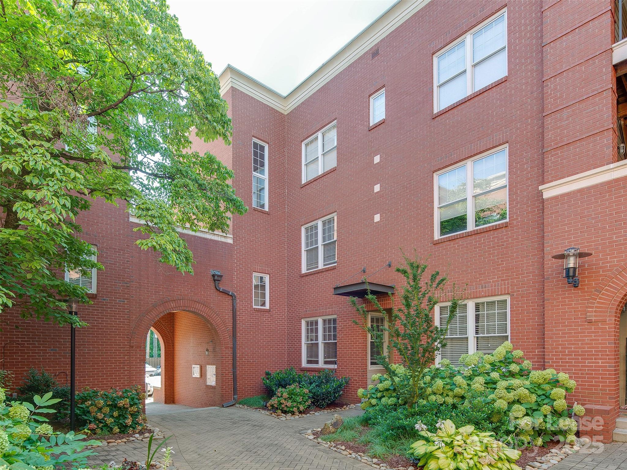 Live within blocks of great restaurants, gyms, coffee shops, bakeries and so much more in the lovely Williamson condo community. This gorgeous brick condo has it all and a great 2 story style layout. As you walk into the well landscaped courtyard, you will be impressed with the older style charm in a newer building! The covered porch invites you into the large living room complete with a gas fireplace! Walking back into the home is the large and updated kitchen complete with stainless steel appliances and granite countertops! Next to the kitchen is the light filled dining room. As you walk upstairs on the new carpet, you will see the great split floor plan design and laundry location. The primary bedroom overlooks the courtyard and has a private en suite bath. The guest bed is a great size for a bedroom with room for an office or work out area. All of this and so much more less than 1/10th of a mile to Starbucks, Puerta, The Crunkleton, Catalina, Rosemont and Flight Wine Bar.
