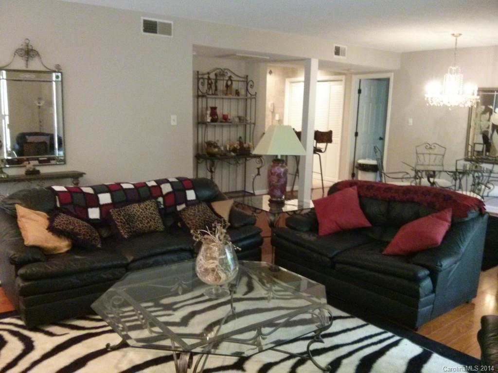 Welcome to your new home! Private, low maintenance, convenient to shopping at southpark mall, walk to  starbucks, mcalisters and harris teeter. Quail Hollow Golf court, Carmel Country Club, YMCA around the corner.  Home is available fully furnished, just bring your clothes.  Water bill is included.