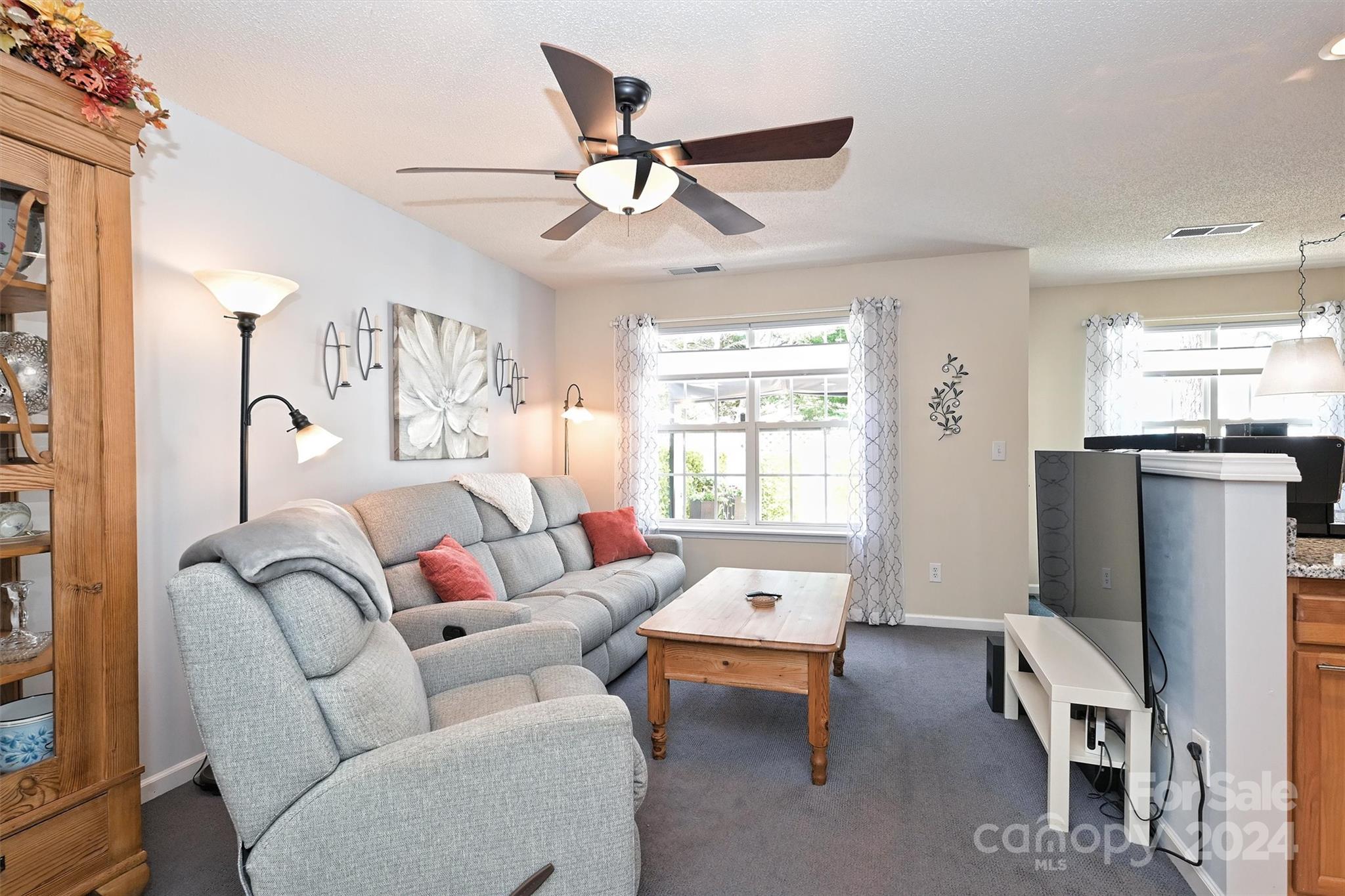 Tyler Woods - Residential