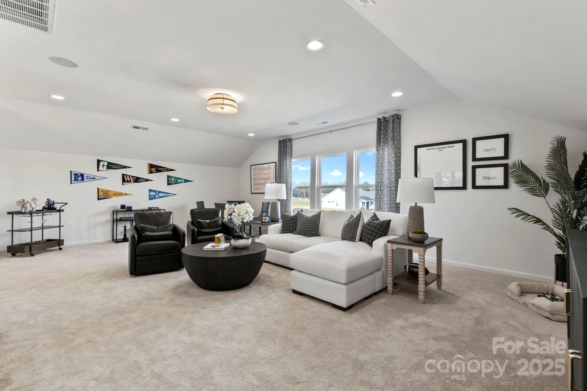 River Falls - Residential