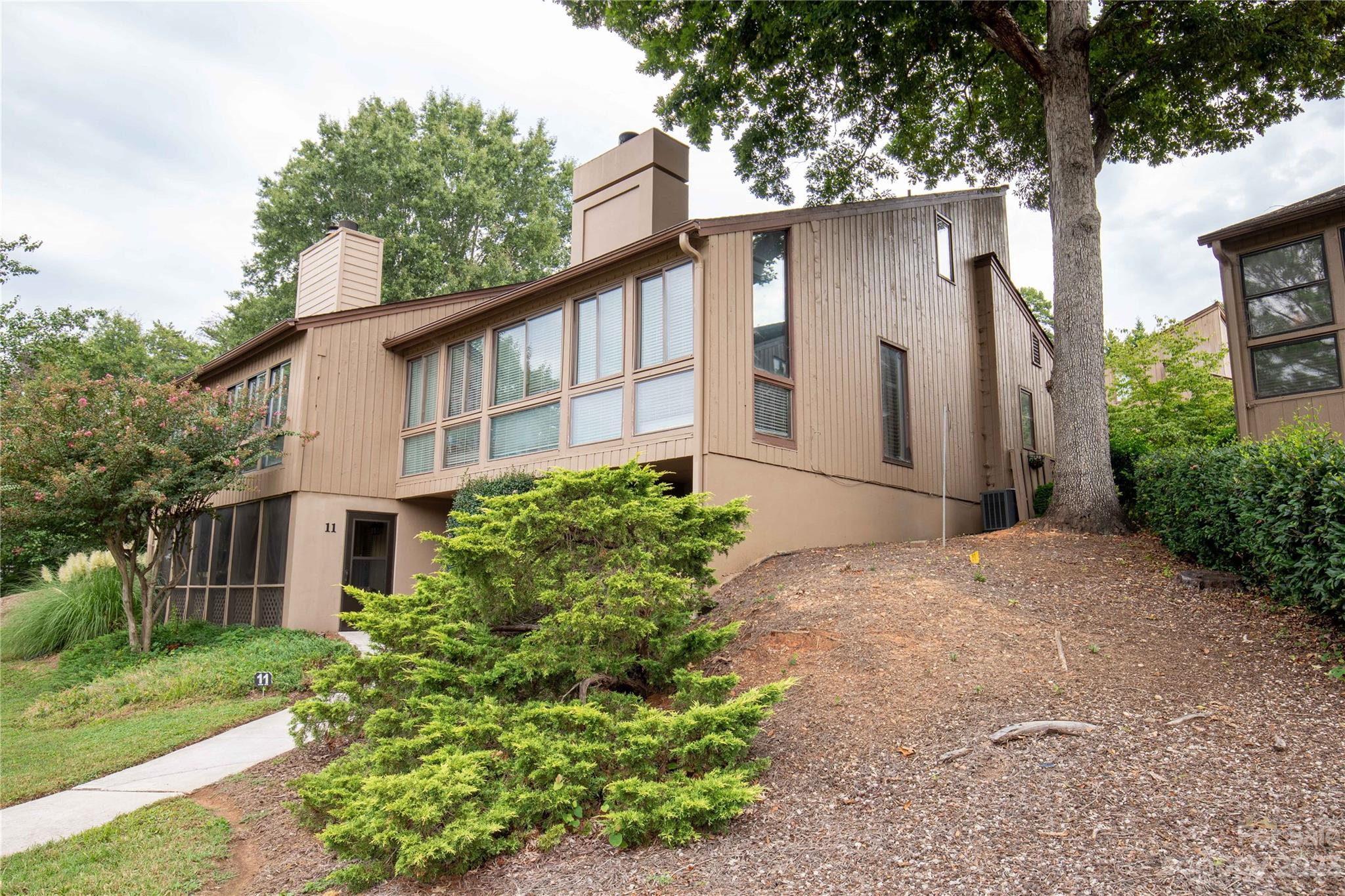 River Hills - Residential