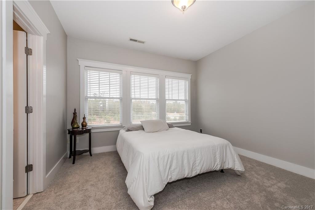 Edgewater - Residential