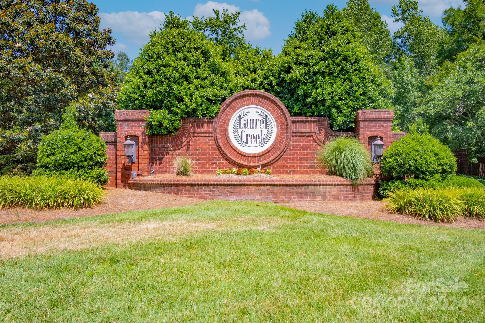 Laurel Creek - Residential