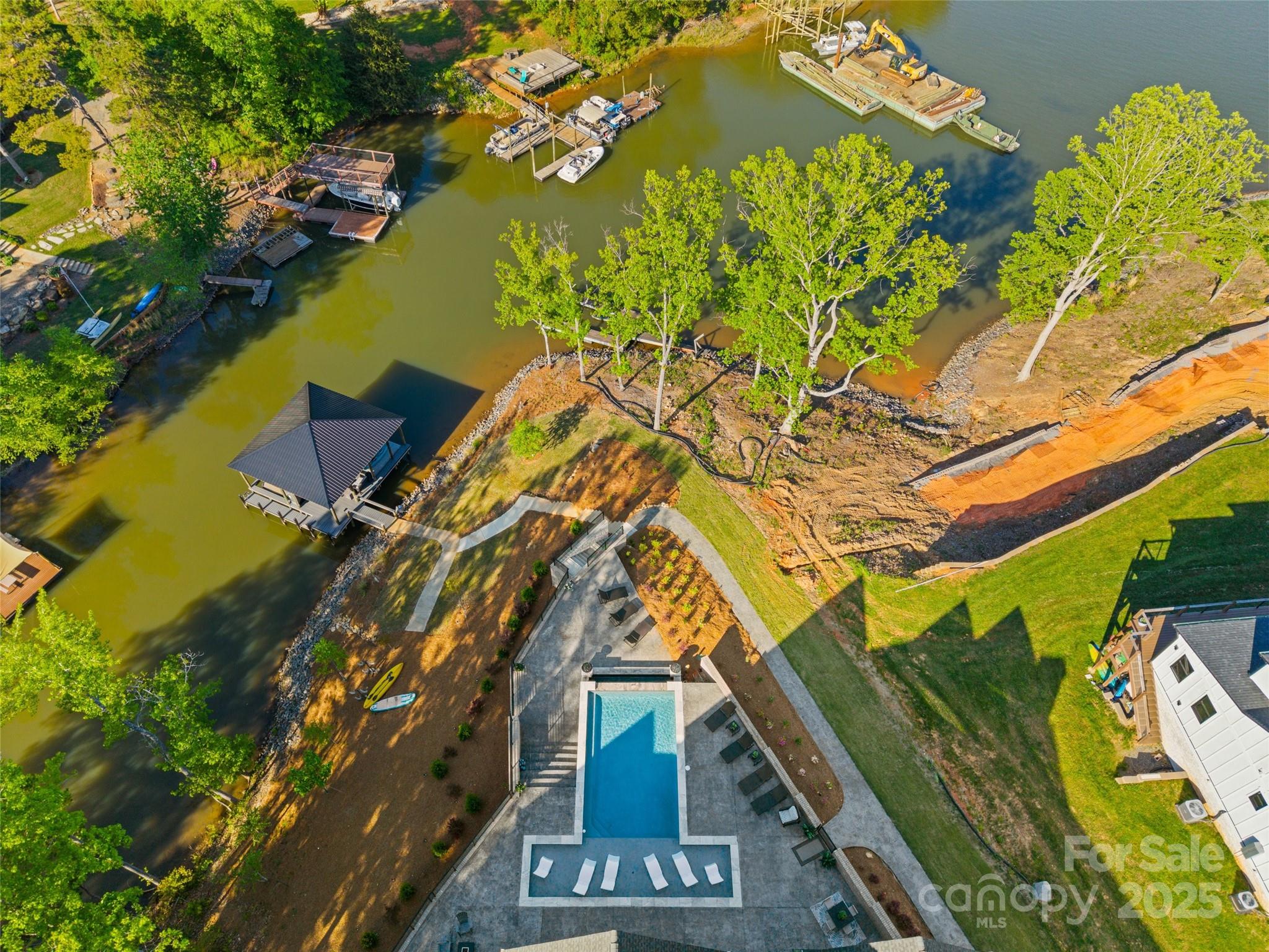 Heron Cove - Residential