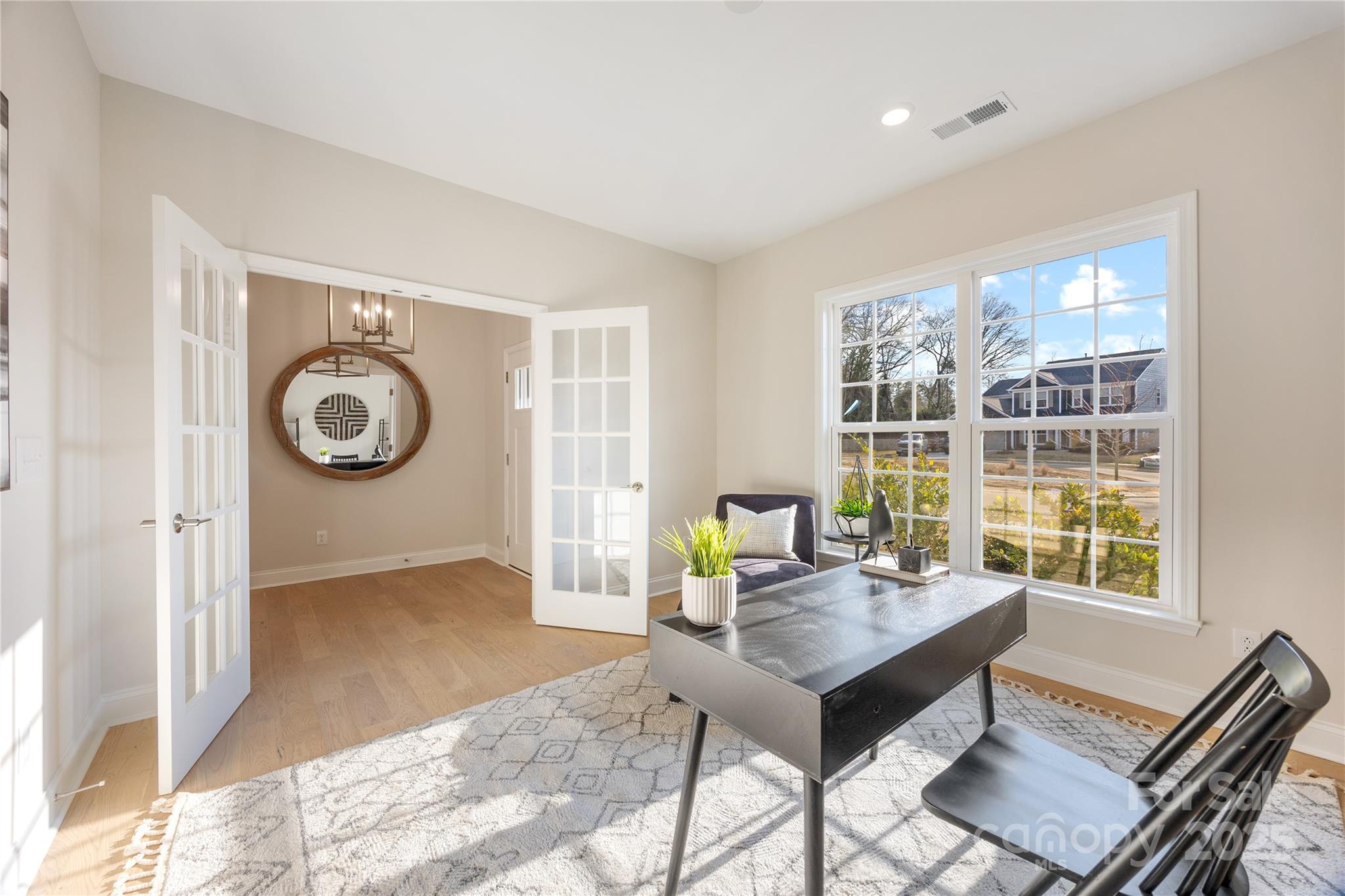Patterson Pond - Residential