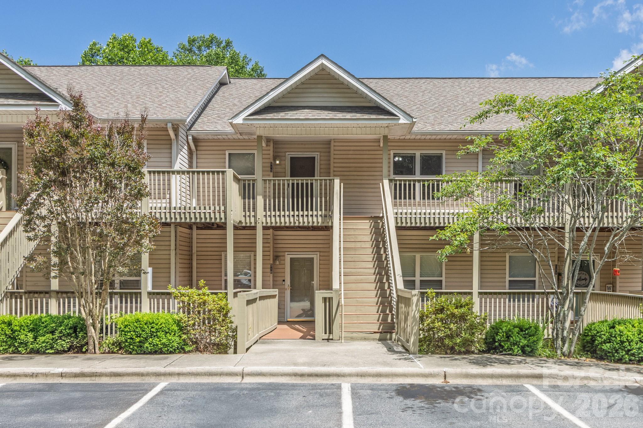 Spacious upper level condominium located in South Asheville with close proximity to Asheville airport, I-26, shopping, dining, and medical facilities. This unit features 2 large bedrooms (one ensuite) a shared hallway full bath, a welcoming living area featuring a cozy gas fireplace, an updated kitchen area, and a private back deck area for enjoying the crisp mountain air. Enjoy all the quiet comforts of home while being conveniently located amidst all of societies entrapments.