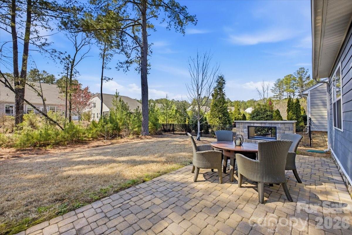Imagery on Mtn Island - Residential