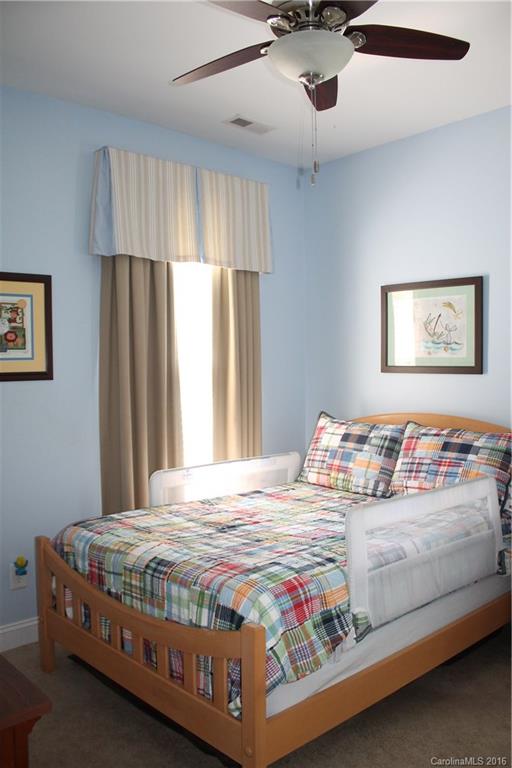 Forest Lakes - Residential
