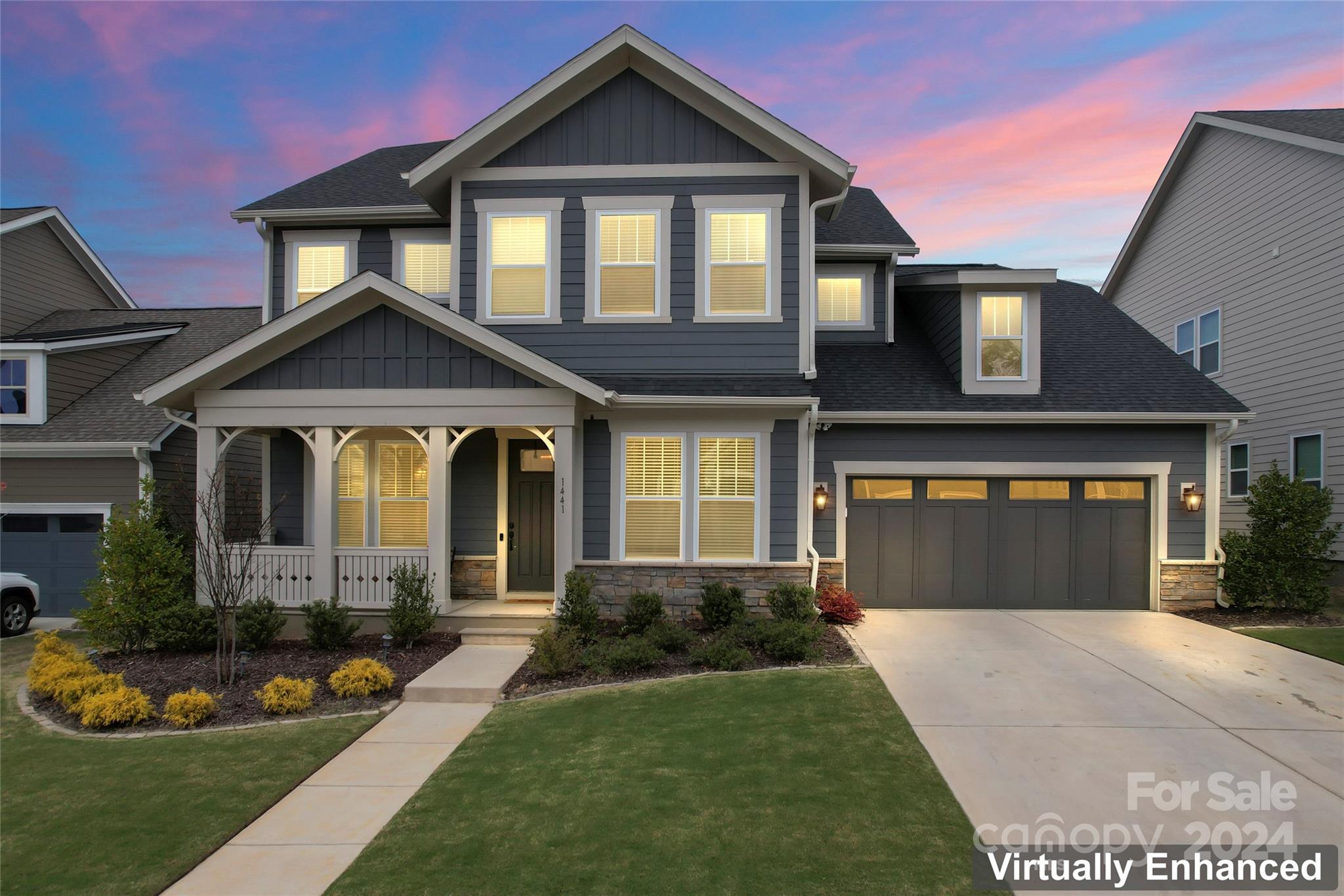 Welcome home to this stunning Fortuna floor-plan in highly coveted Masons Bend community! 
This exquisite home features designer upgrades throughout. The gourmet kitchen includes quartz countertops, tile backsplash, 6 burner gas cooktop, upgraded appliances, large walk-in pantry and a butler’s pantry. Guest room & full bath downstairs as well as an office/flex room with french doors for privacy. Retreat to primary bedroom upstairs & enjoy spa like large double shower, huge walk-in closet and upgraded lighting throughout. Additionally upstairs is a loft area, 3 additional bedrooms, 2 more bathrooms, and laundry room. Enjoy the backyard with a covered patio, gas fireplace and your very own putting green!! THIS HOME HAS IT ALL!
Community amenities include- clubhouse, fitness center, swimming pools, splash pool, playground, outdoor pavilion, fire pit, hiking/biking trails, launch area for access to the Catawba River.