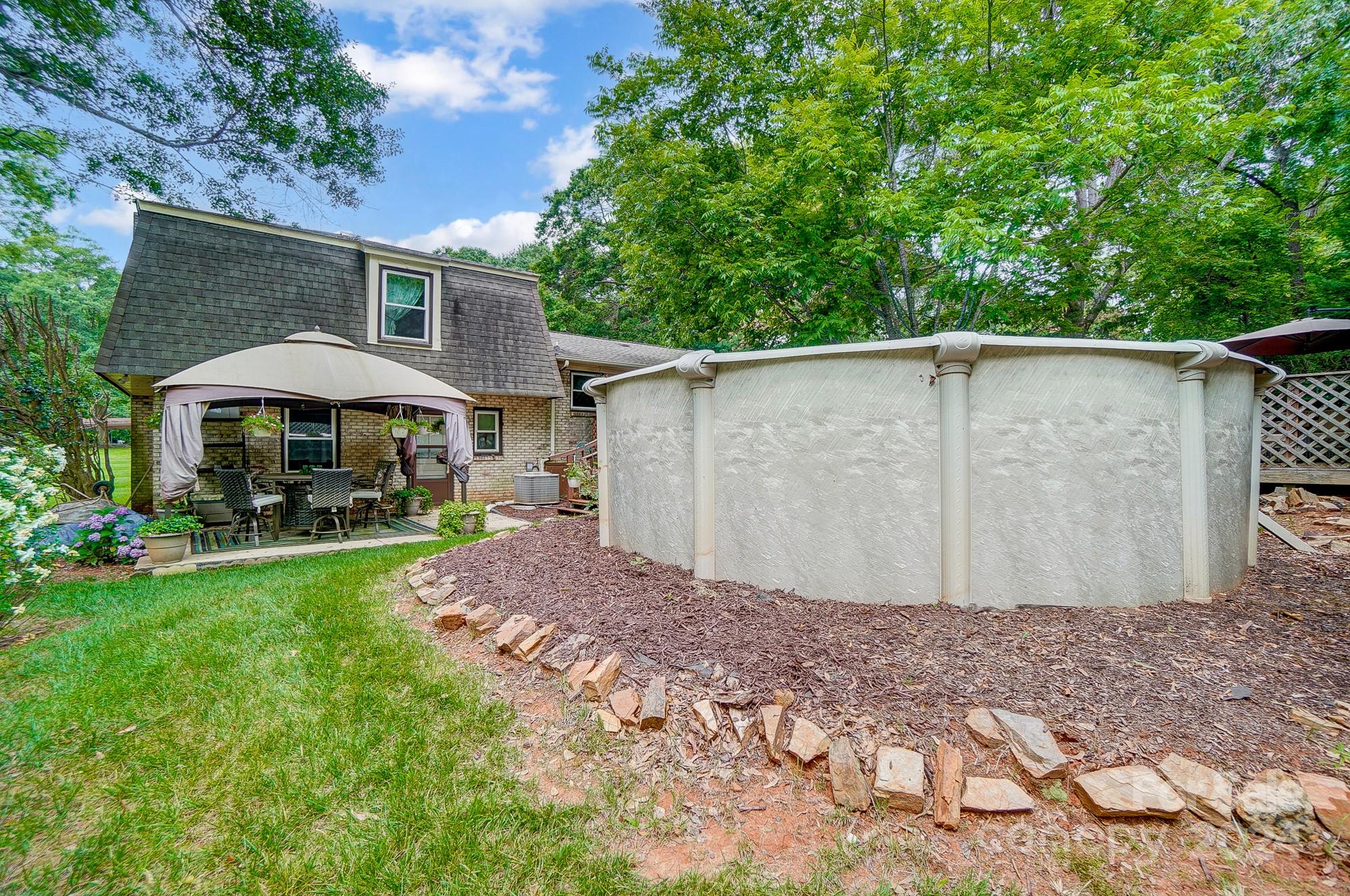 Foxwood - Residential