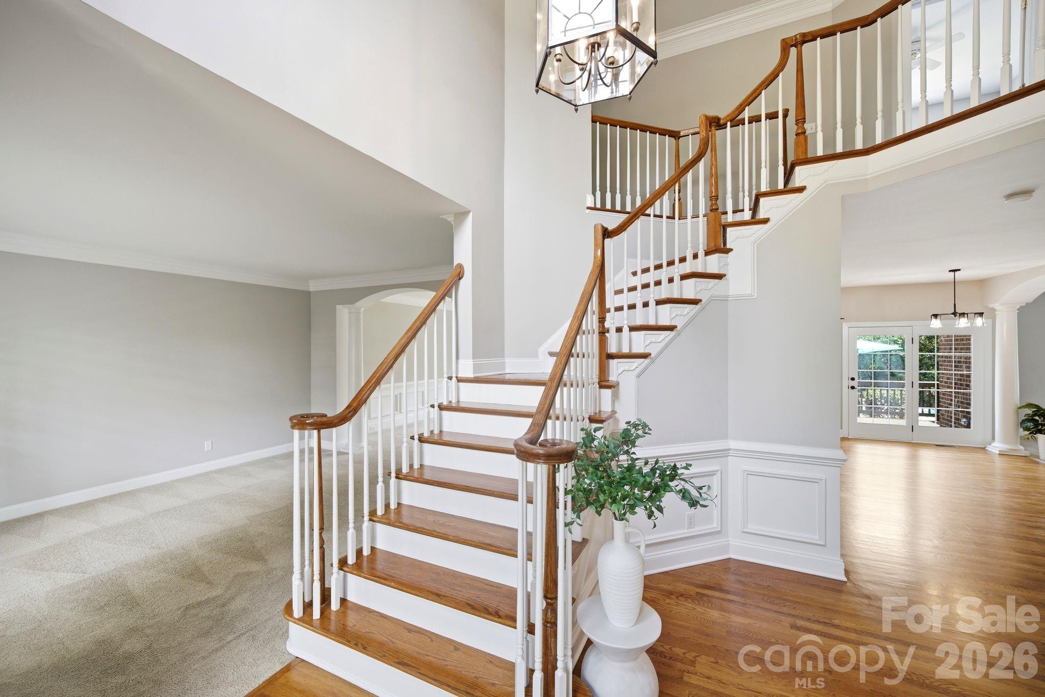 Country Club Estates - Residential