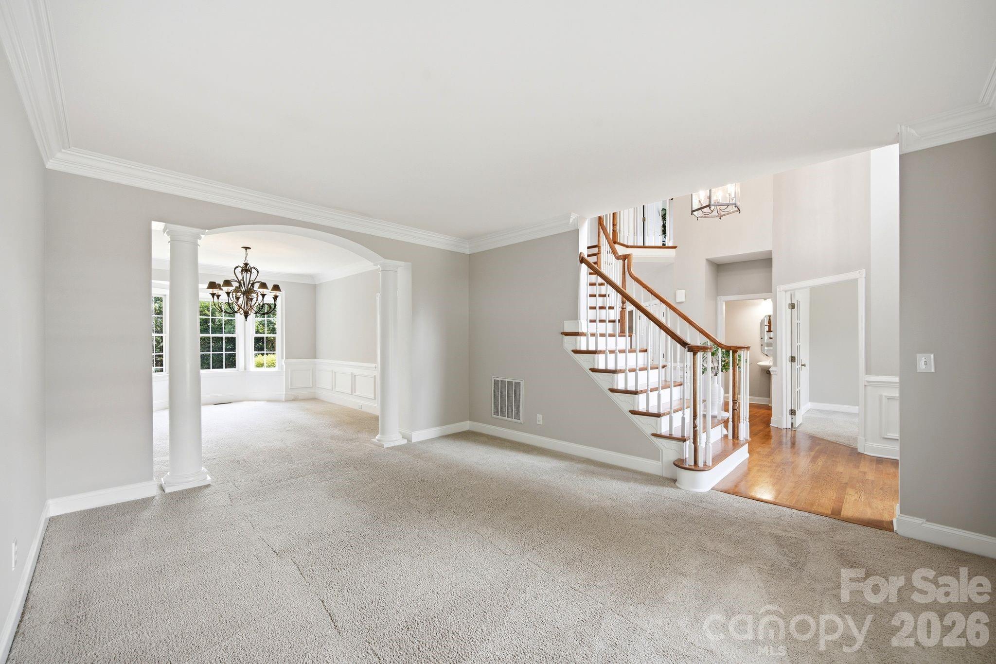 Country Club Estates - Residential