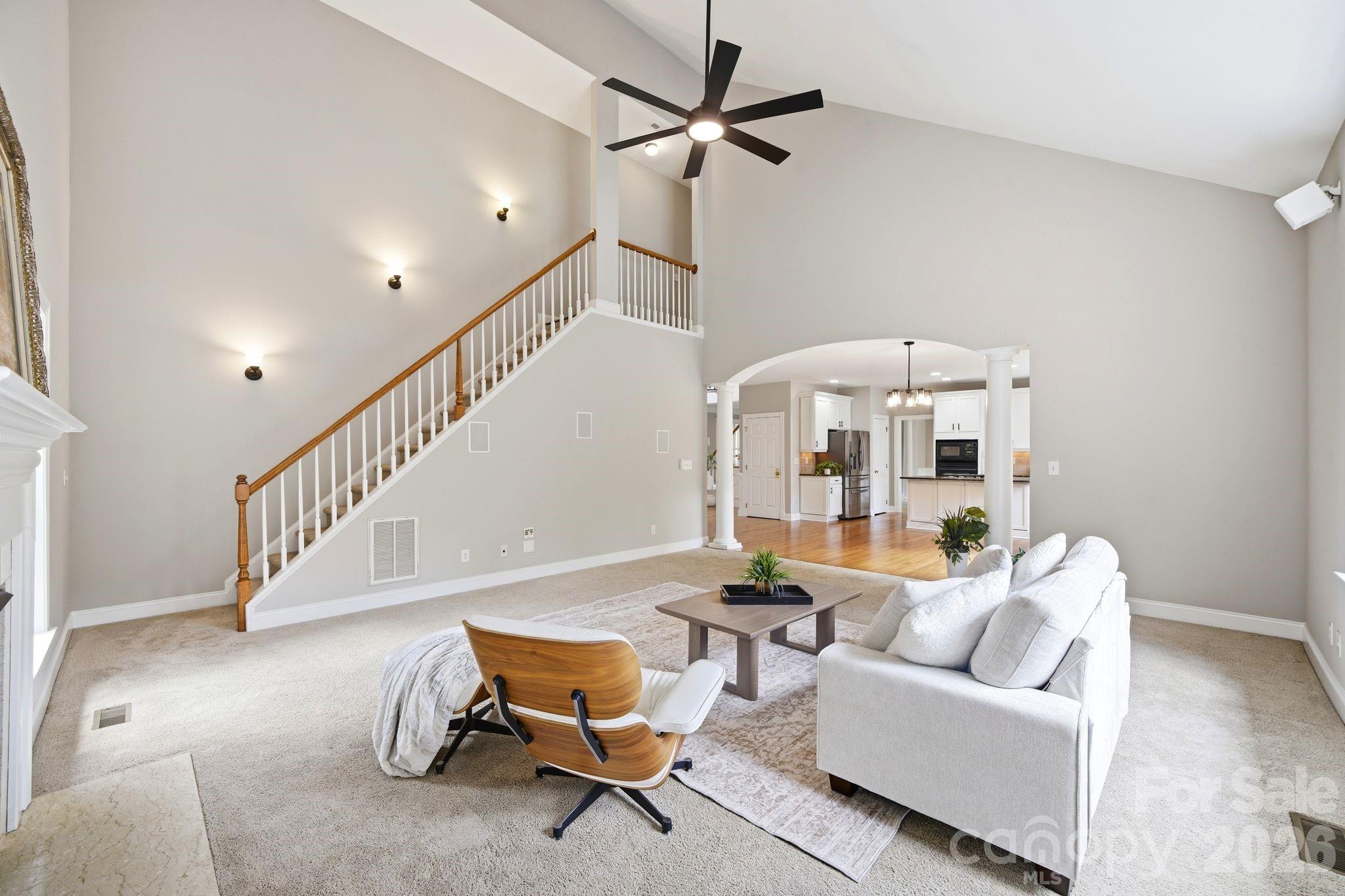 Country Club Estates - Residential