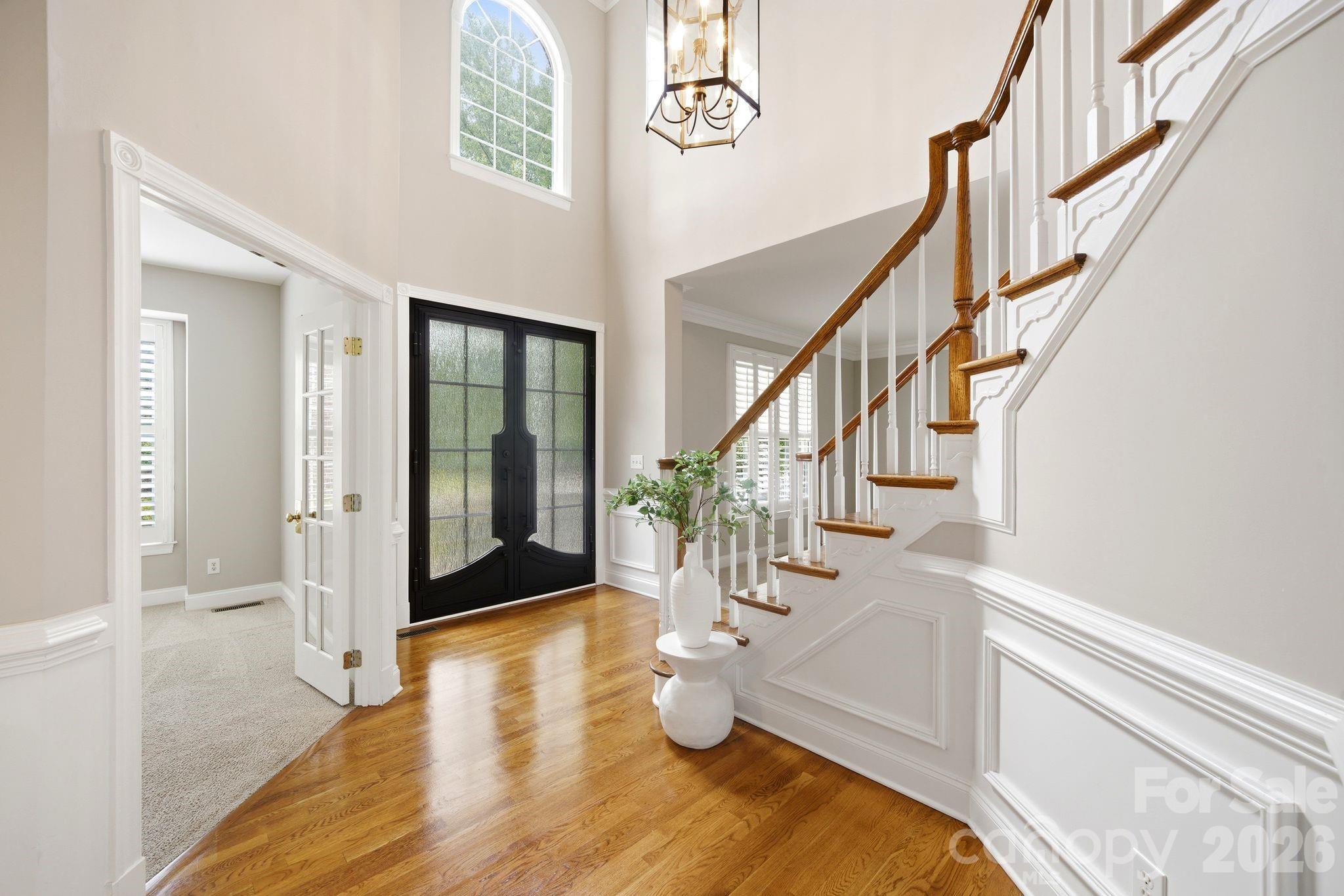 Country Club Estates - Residential