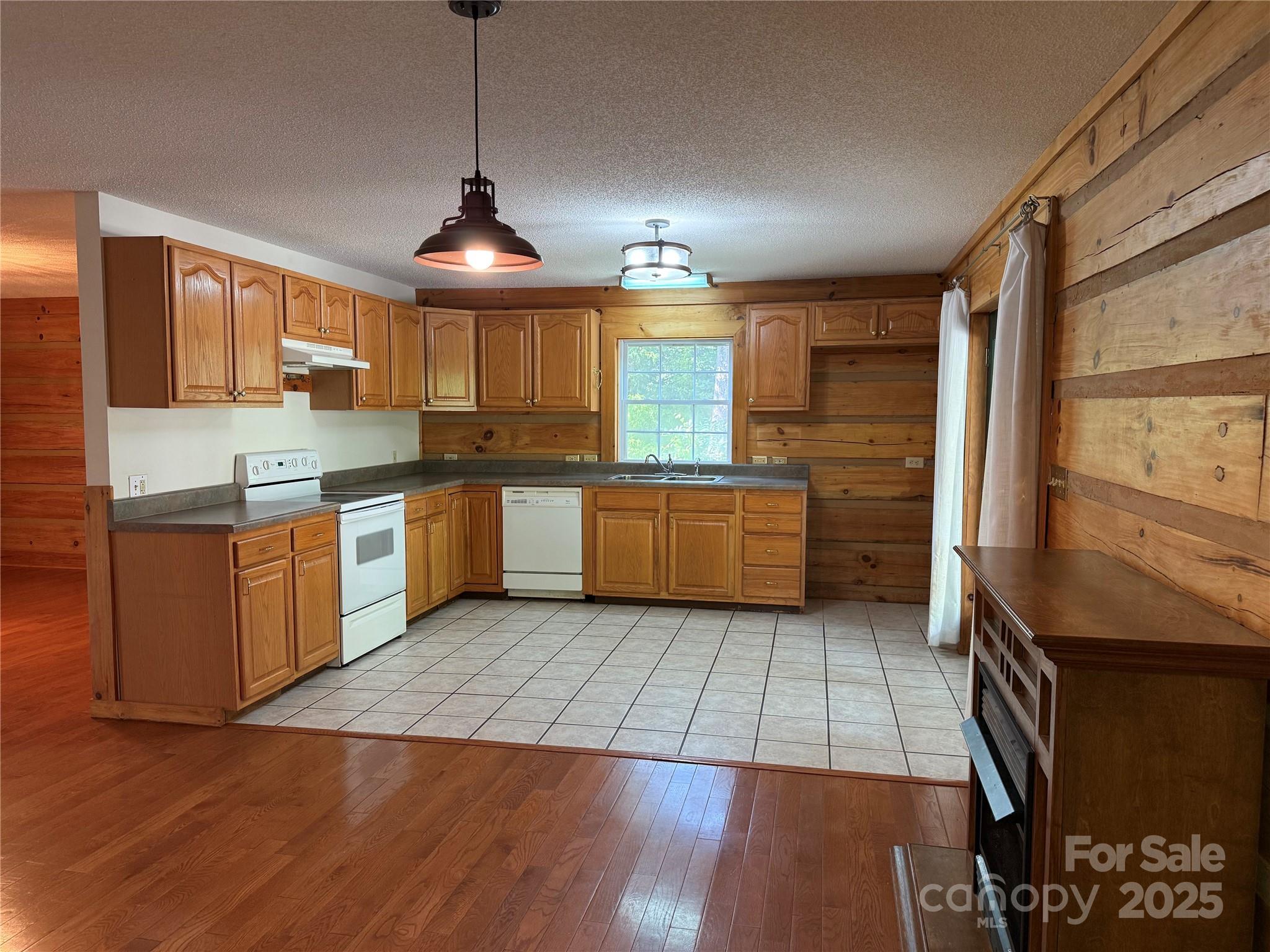 Green Creek Farms - Residential
