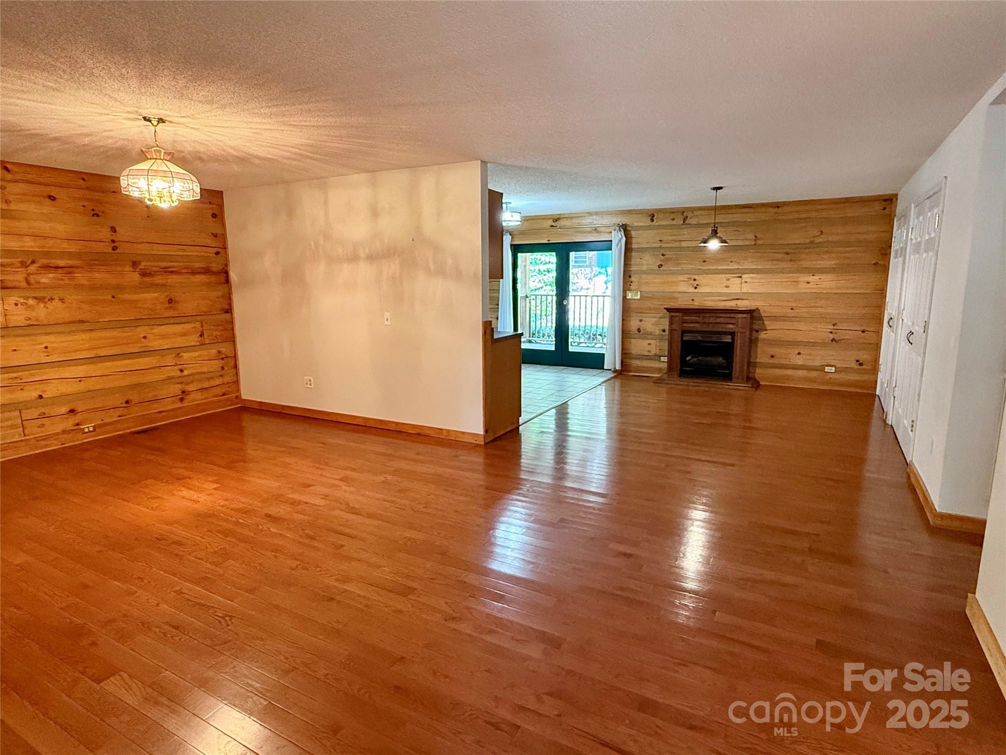 Green Creek Farms - Residential