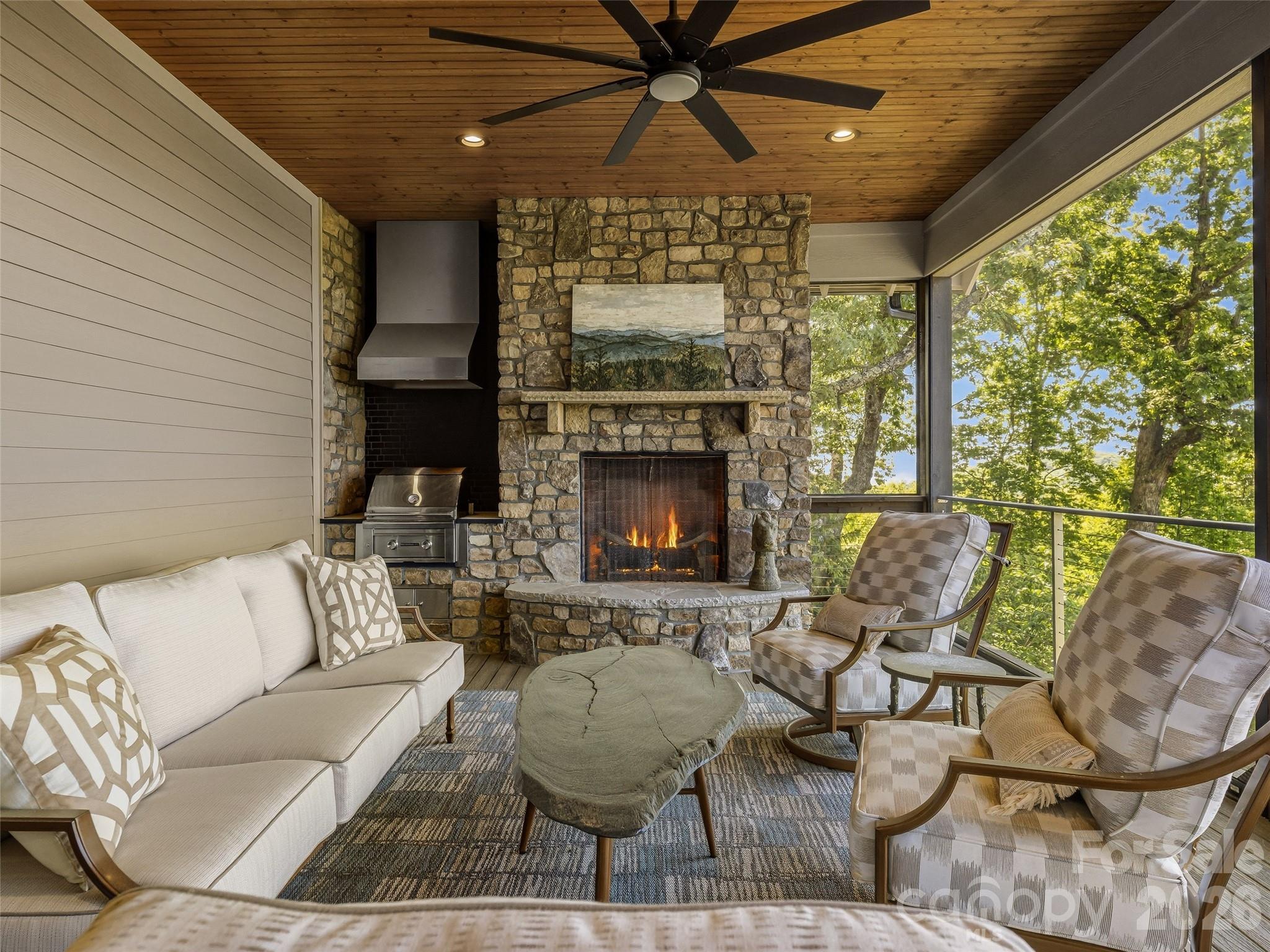 Grand Highlands at Bearwallow - Residential