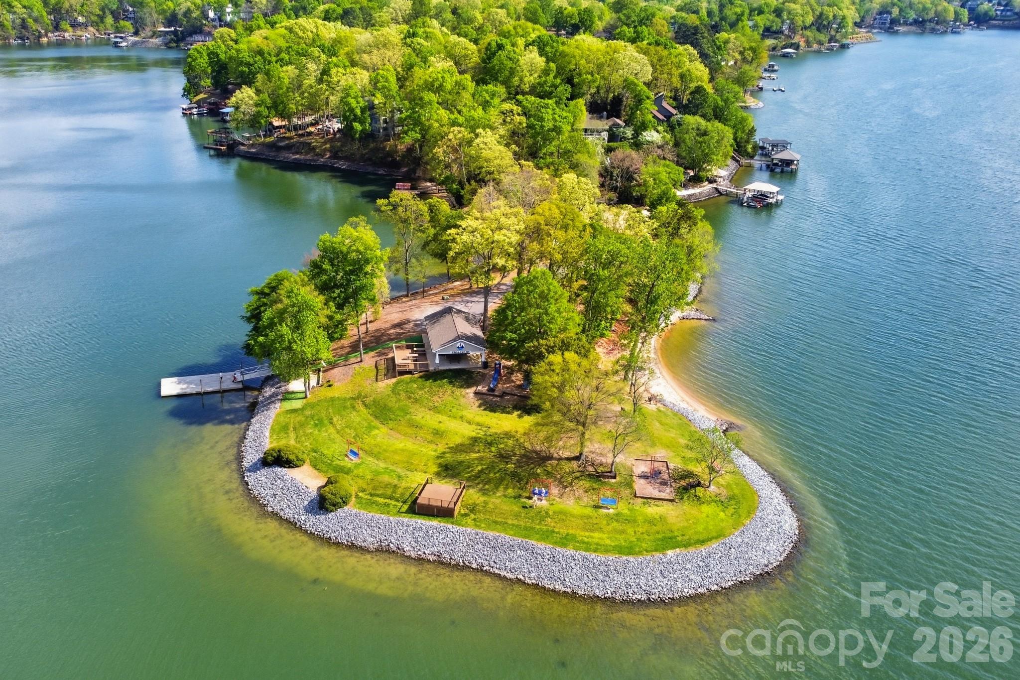 Tega Cay - Residential