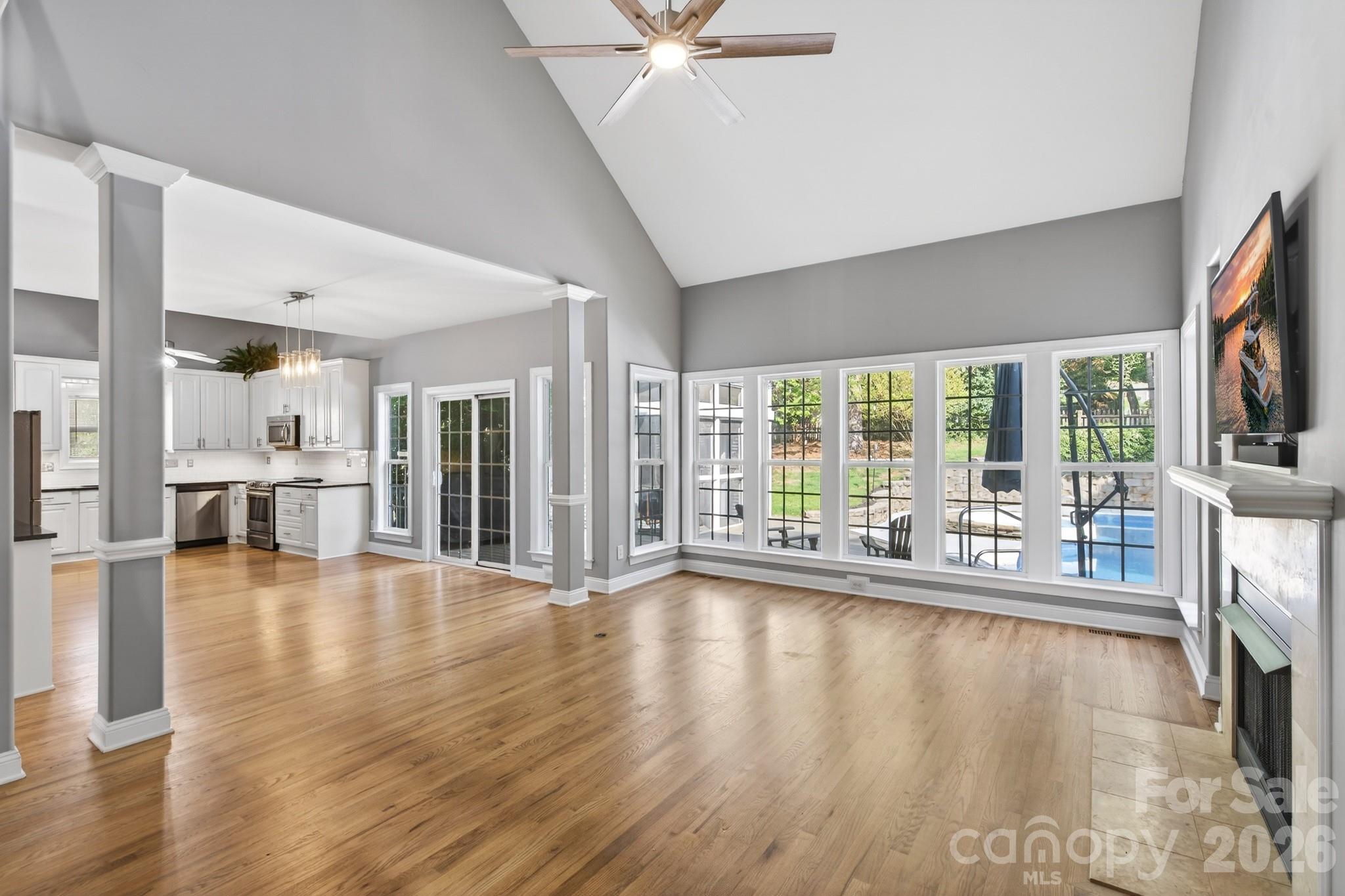 Tega Cay - Residential