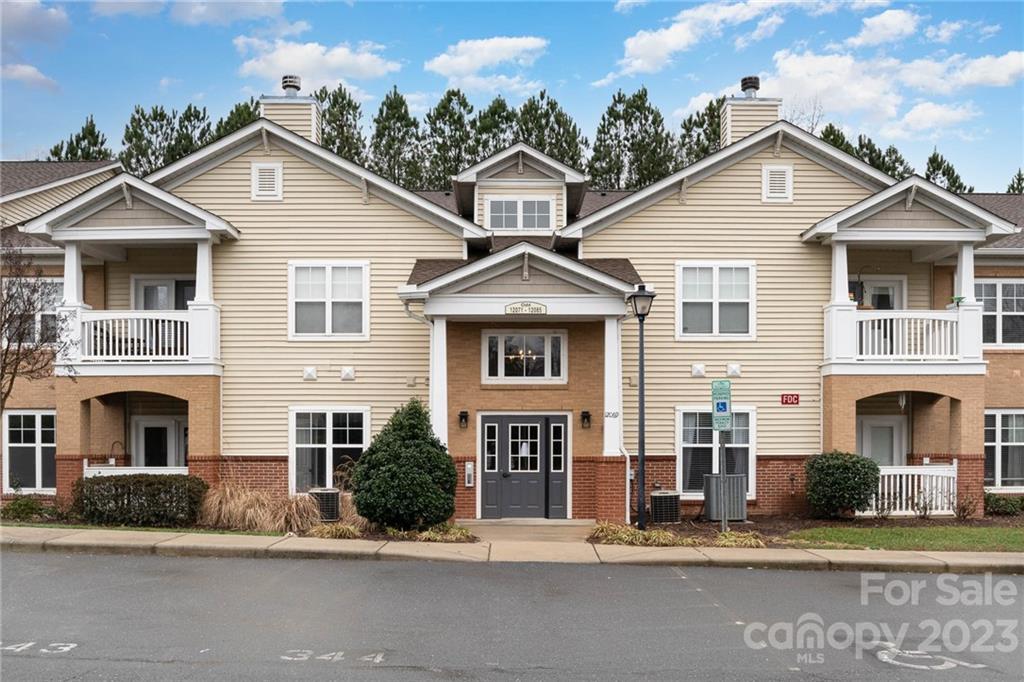 Coveted first level 2 bedroom 2 bath condo in Copper Ridge Community with new LVP flooring throughout in 2022. The entire unit was recently painted in 2023. This property has a new a/c and furnace installed in 2019. Tiled kitchen backsplash with plenty of cabinets. Ceramic tiled bathroom floors with oversized step-in shower in owner's bathroom. Bright and open unit. Move-in ready. Community amenities include 2 swimming pools, tennis courts, sidewalks, streetlights.