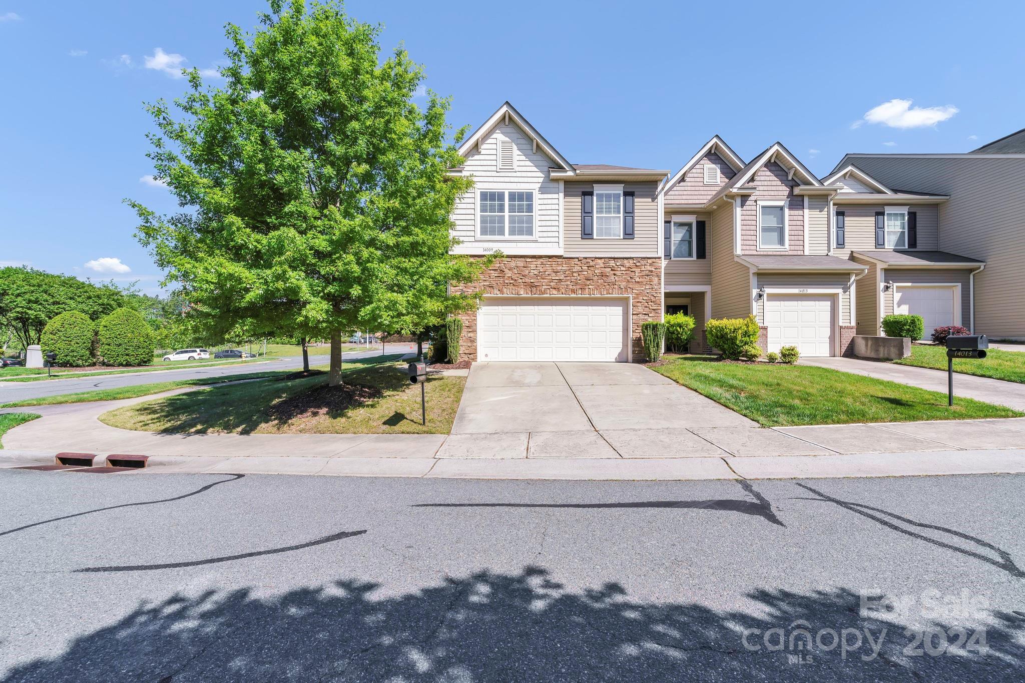 Mallard Lake - Residential