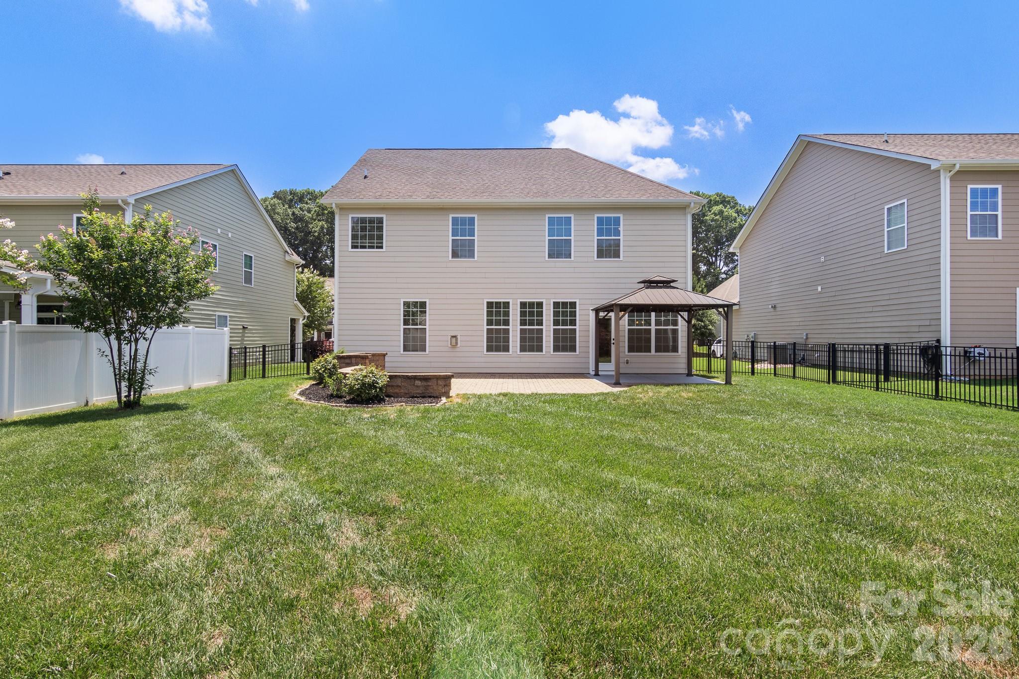 Covington at Lake Norman - Residential