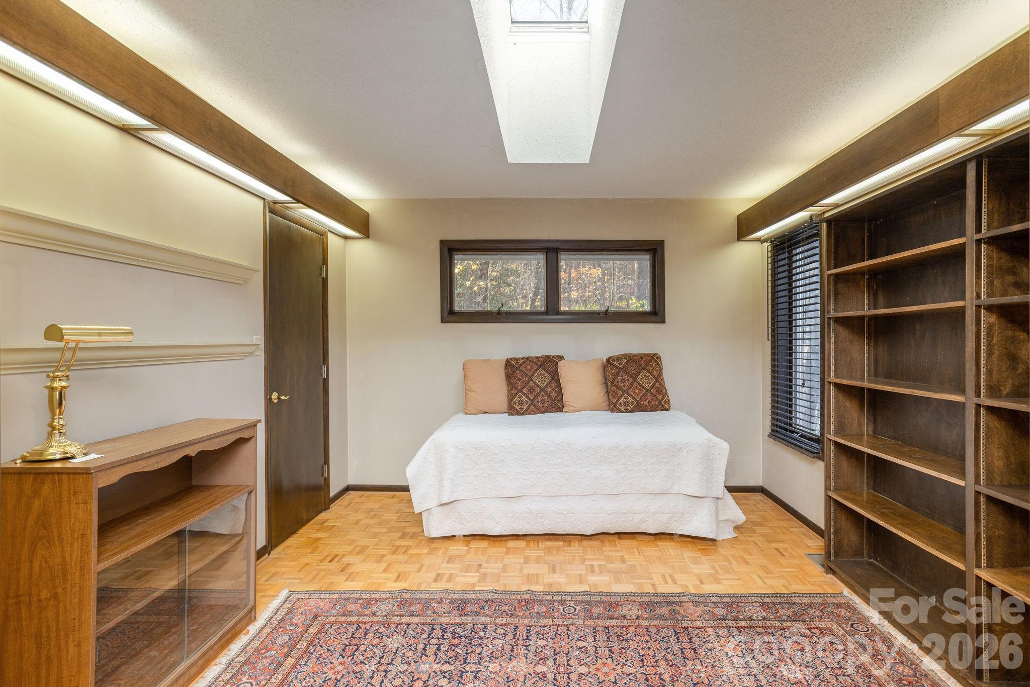 Sherwood Forest - Residential