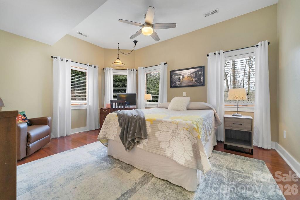 Glen Cannon - Residential