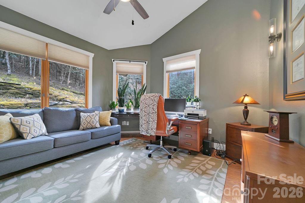 Glen Cannon - Residential