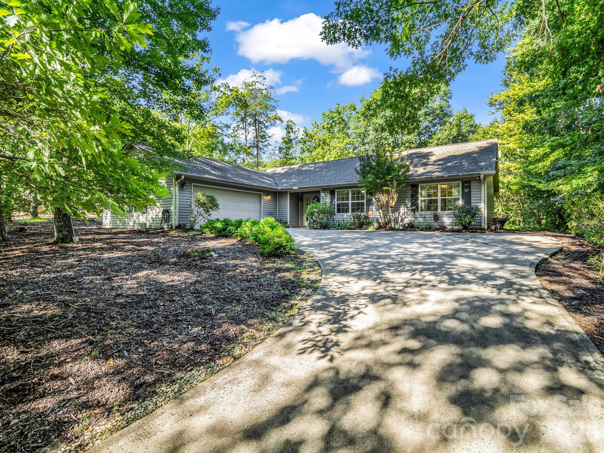 Rumbling Bald on Lake Lure - Residential